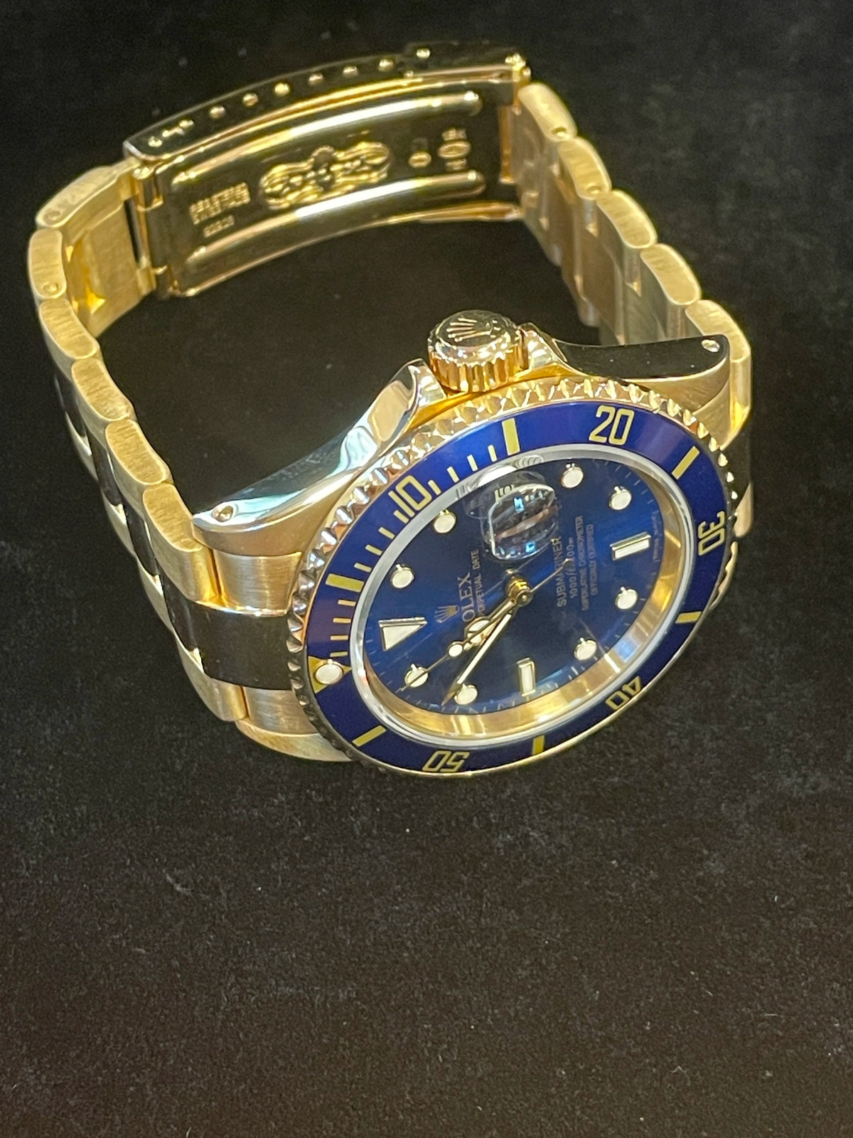 1988 Rolex Submariner 16808 Blue Dial 18kt Oyster No Papers 40mm