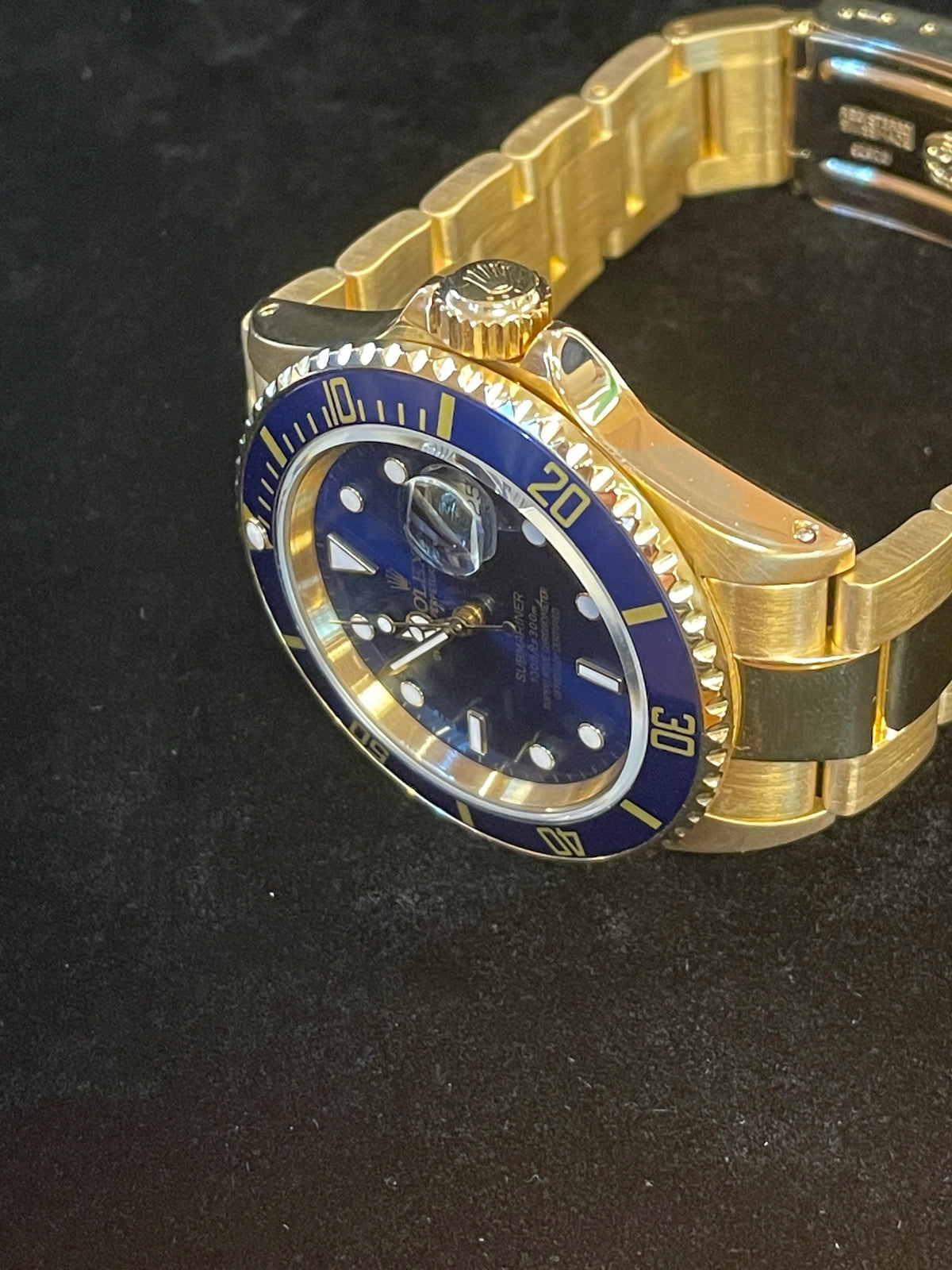 1988 Rolex Submariner 16808 Blue Dial 18kt Oyster No Papers 40mm