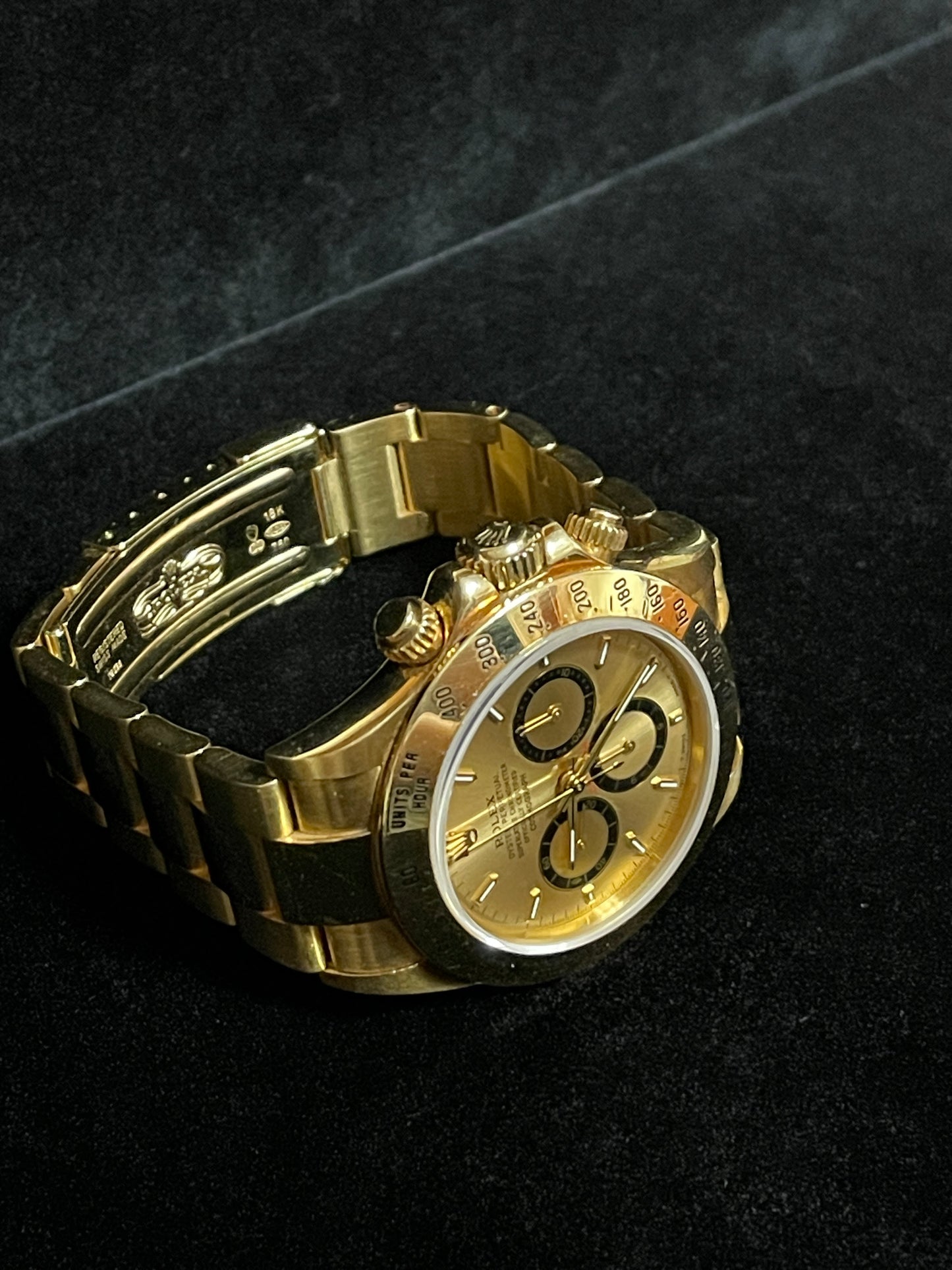 1993 Rolex Daytona 16528 Champagne Inverted 6 Dial YG Oyster Unpolished 40mm