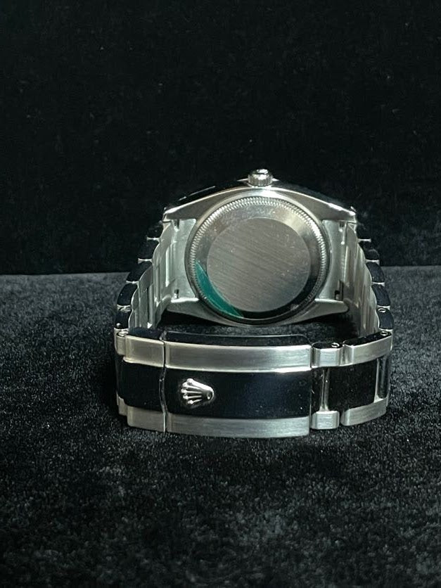 2011 Rolex Date 115200 Silver Dial SS Oyster With Papers 34mm