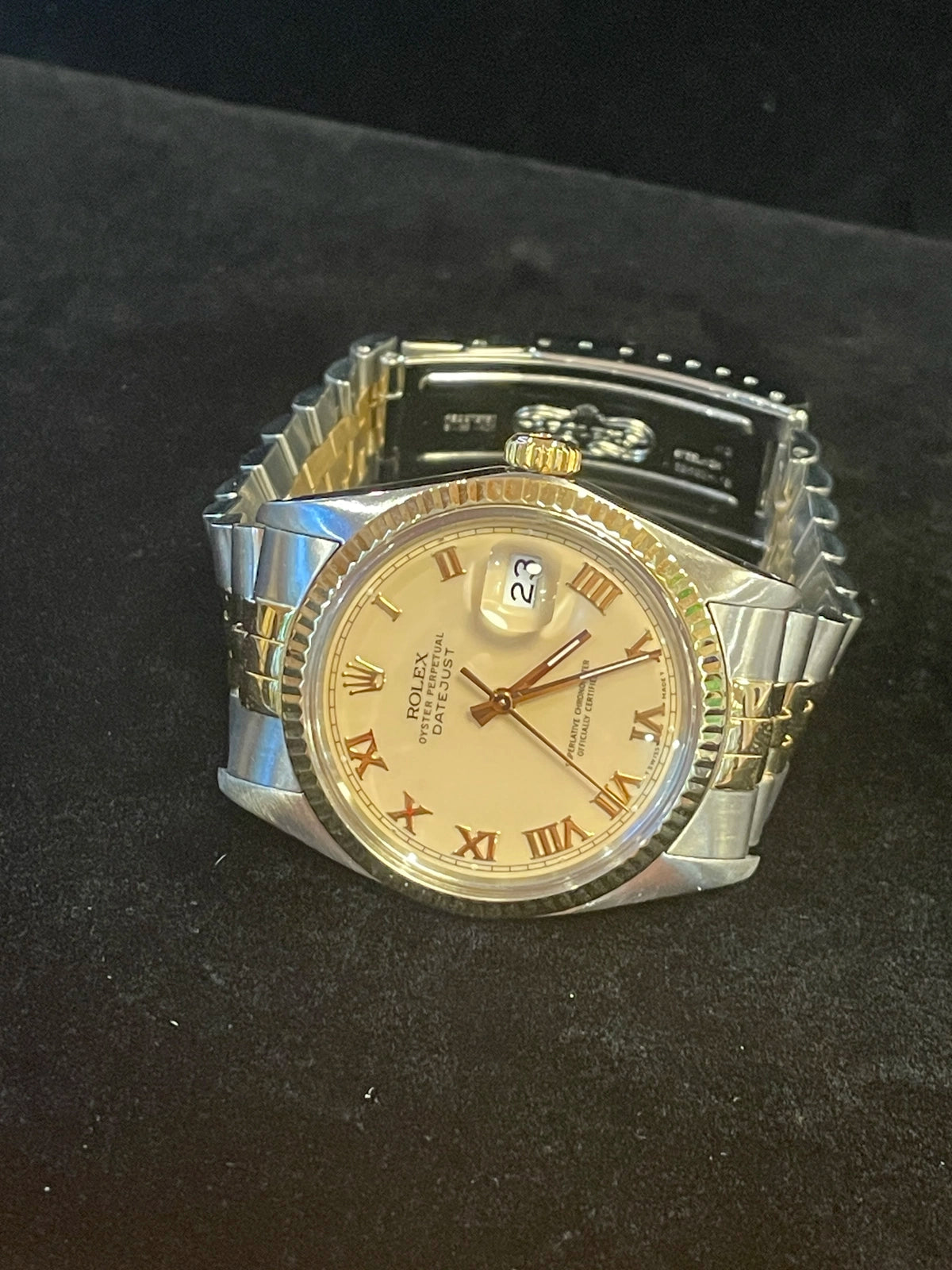 Rolex Datejust 16013 Cream Roman Dial TT Jubilee With Open Papers 36mm