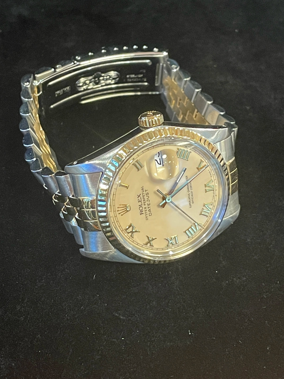 Rolex Datejust 16013 Cream Roman Dial TT Jubilee With Open Papers 36mm