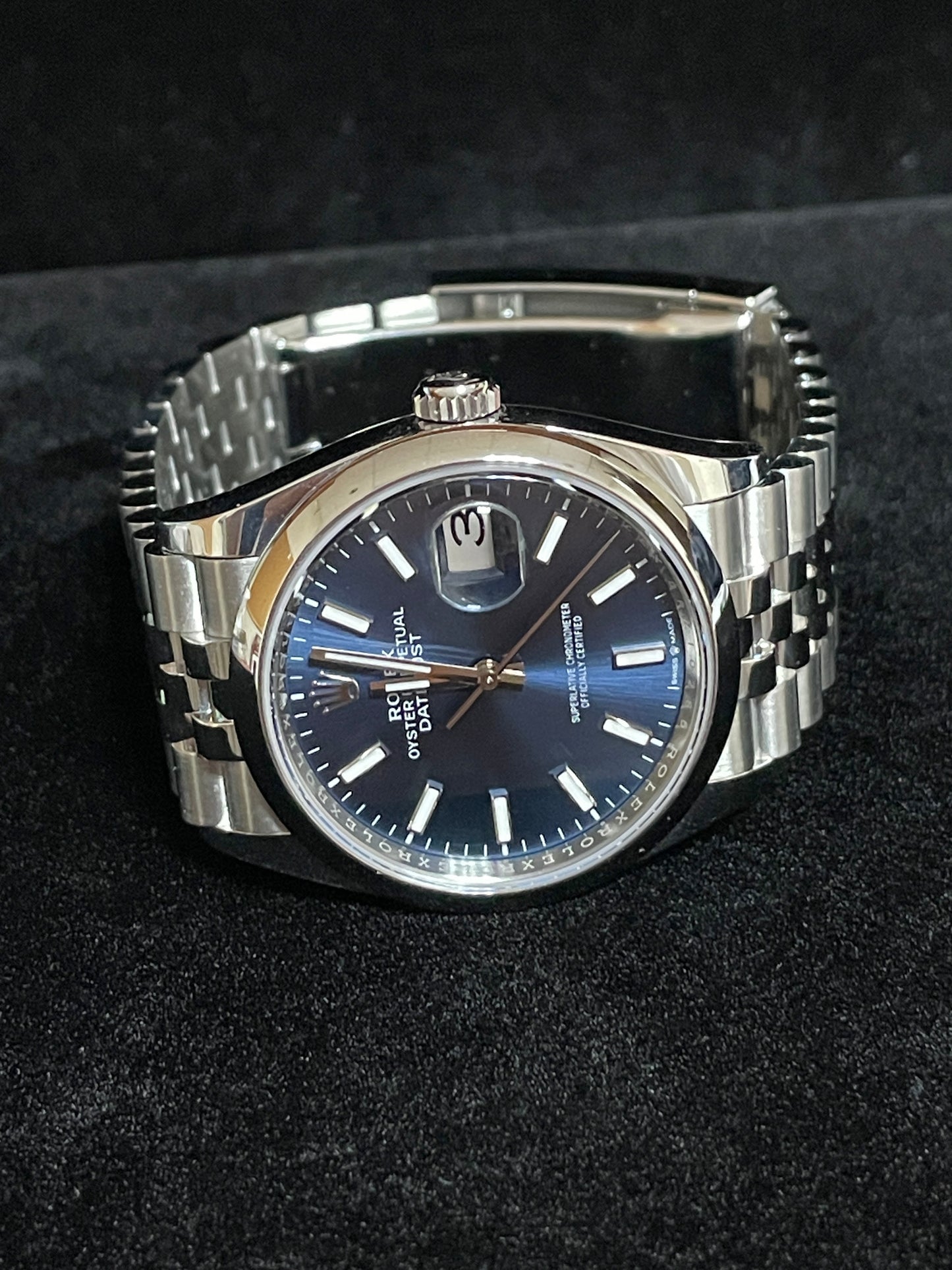 2025 Rolex Datejust 126200 Blue Dial Smooth Bezel SS Jubilee With Papers 36mm