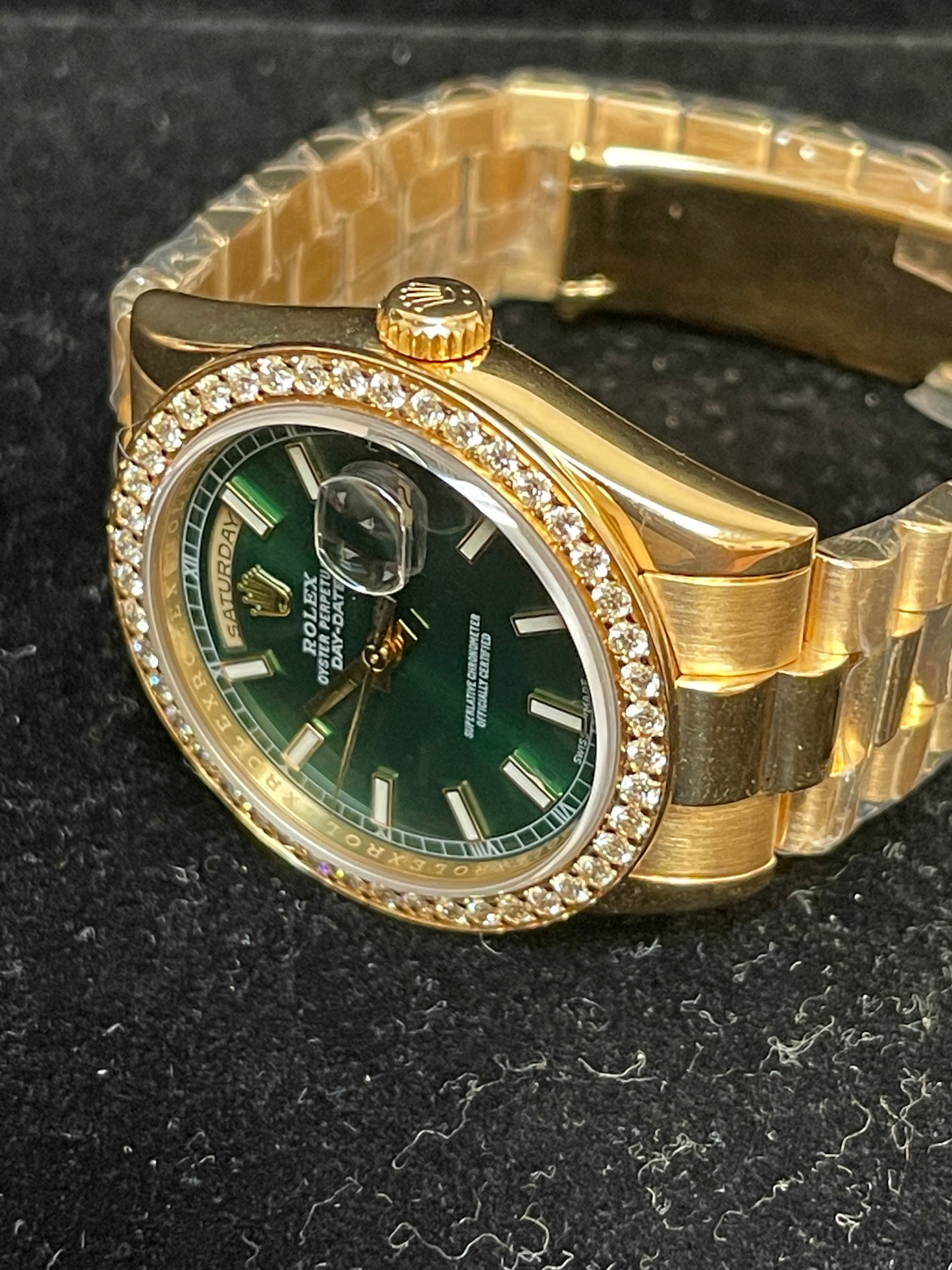 2018 Rolex Day-Date 118208 Green Dial + Diamond Bezel President No Papers 36mm