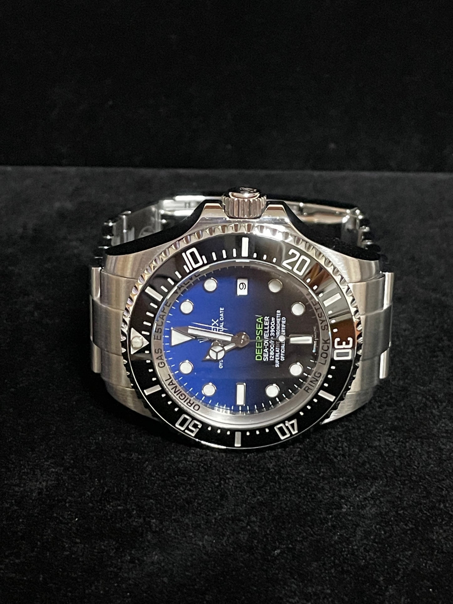 2016 Rolex Deepsea Sea-Dweller 116660 James Cameron Black Blue Dial SS 43mm