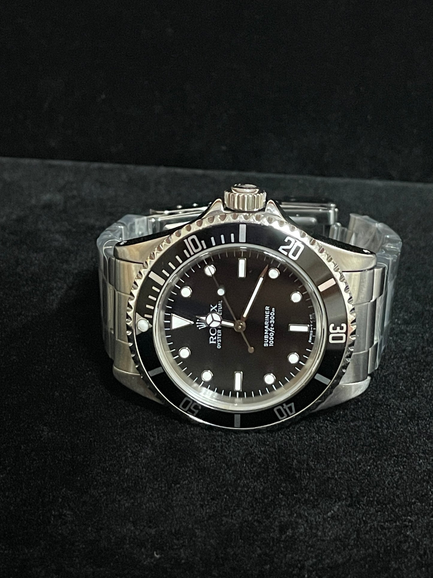 1993 Rolex Submariner No Date 14060 Black Dial SS Oyster No Papers 40mm