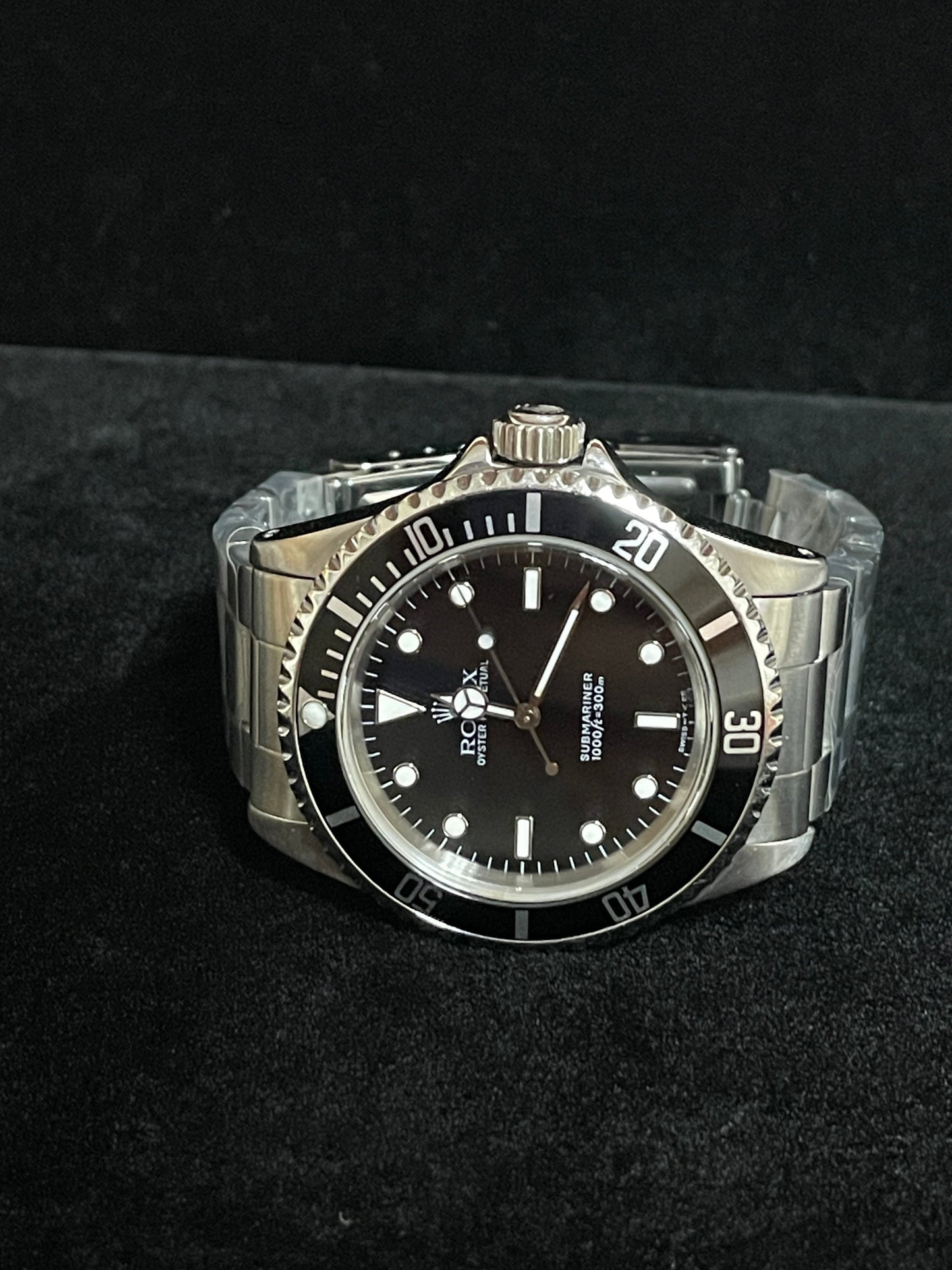 1993 Rolex Submariner No Date 14060 Black Dial SS Oyster No Papers 40mm