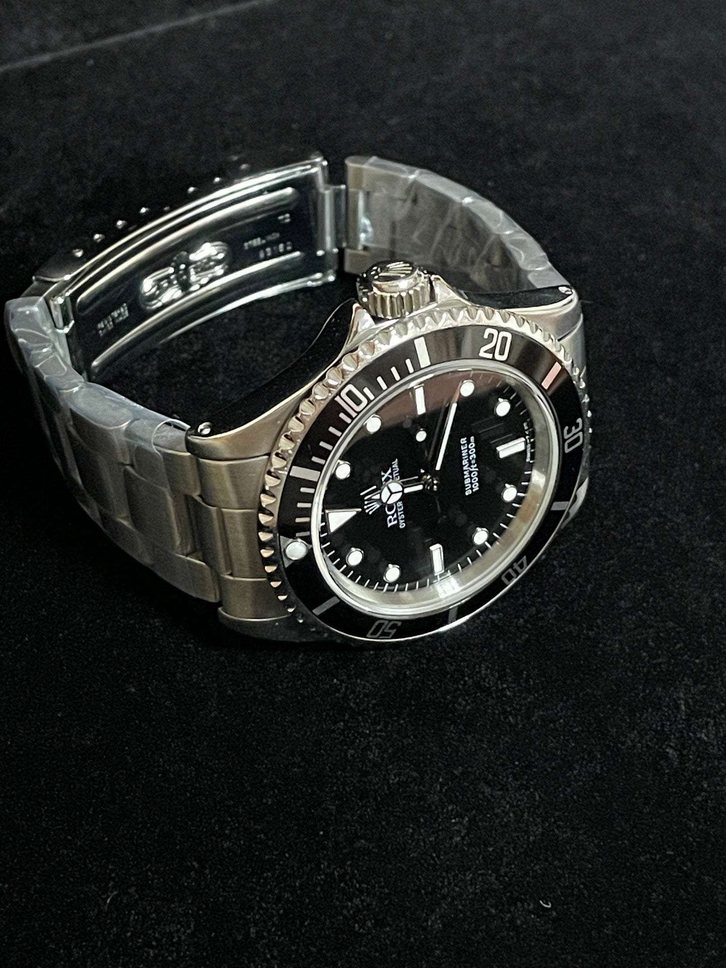 1993 Rolex Submariner No Date 14060 Black Dial SS Oyster No Papers 40mm