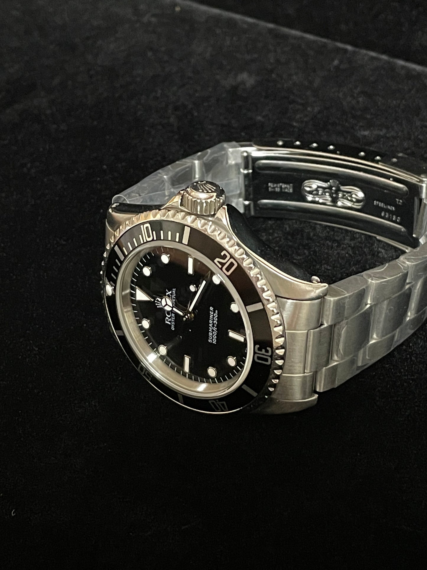 1993 Rolex Submariner No Date 14060 Black Dial SS Oyster No Papers 40mm