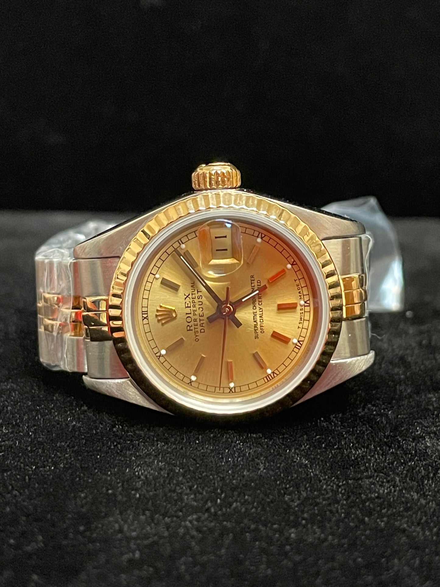 1989 Rolex Ladies Datejust 69173 Champagne Dial TT Jubilee No Papers 26mm