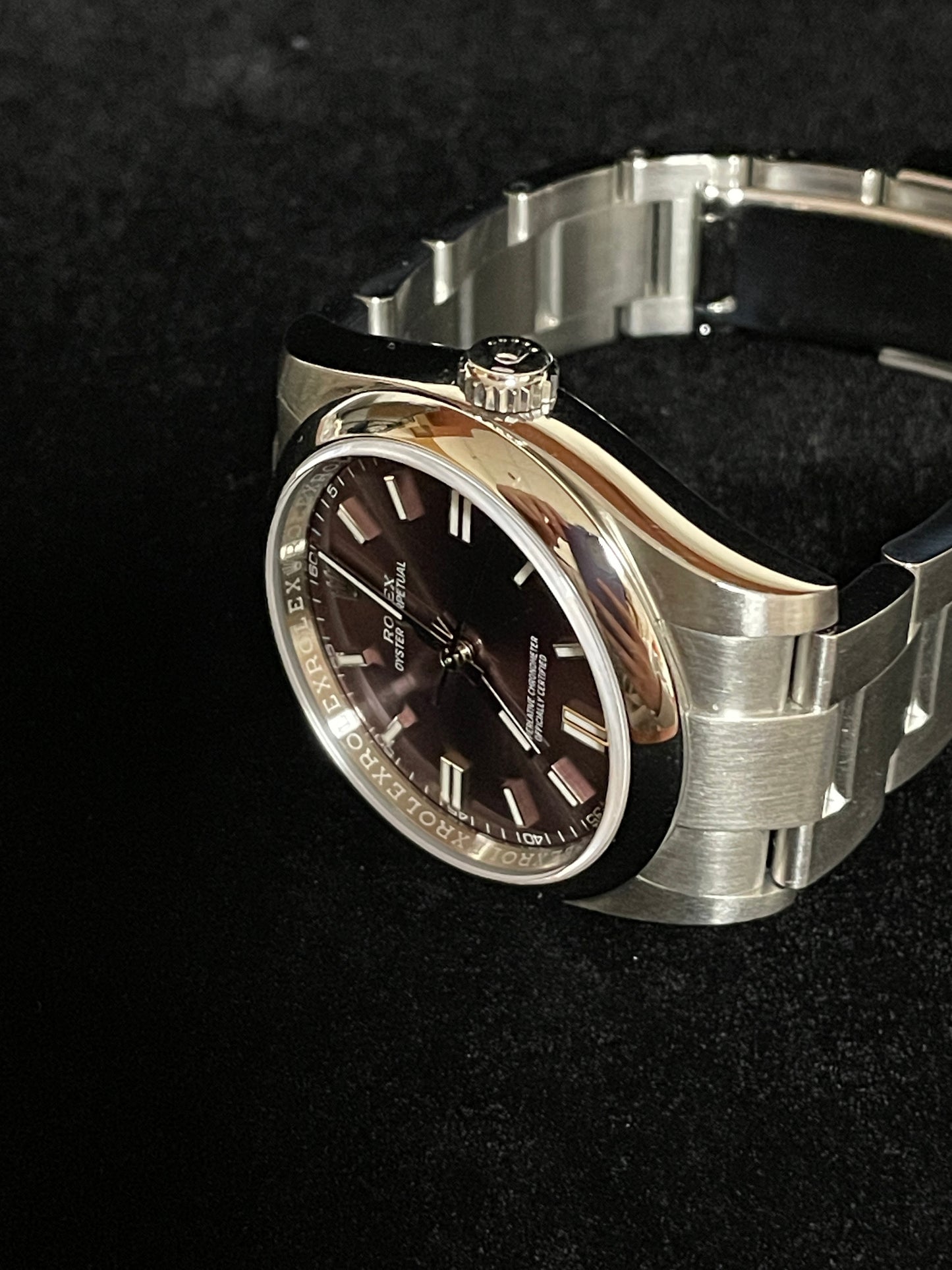 2017 Rolex Oyster Perpetual 116000 Red Grape Dial SS Oyster With Papers 36mm