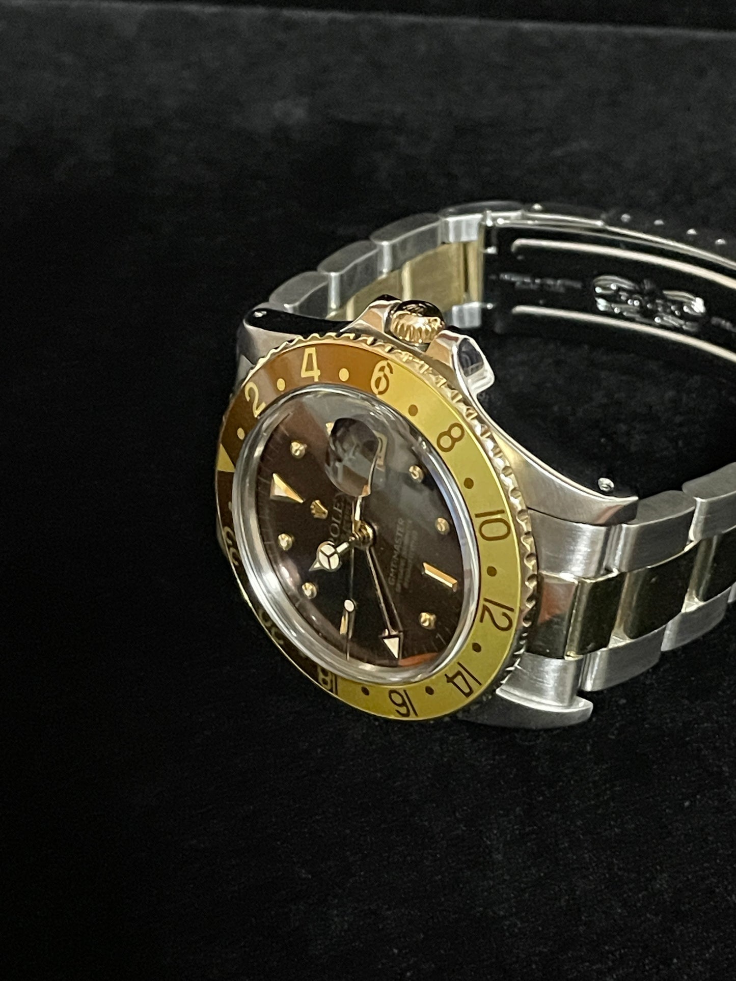 1979 Rolex GMT-Master Root Beer 1675 Brown Nipple Dial TT Oyster No Papers 40mm