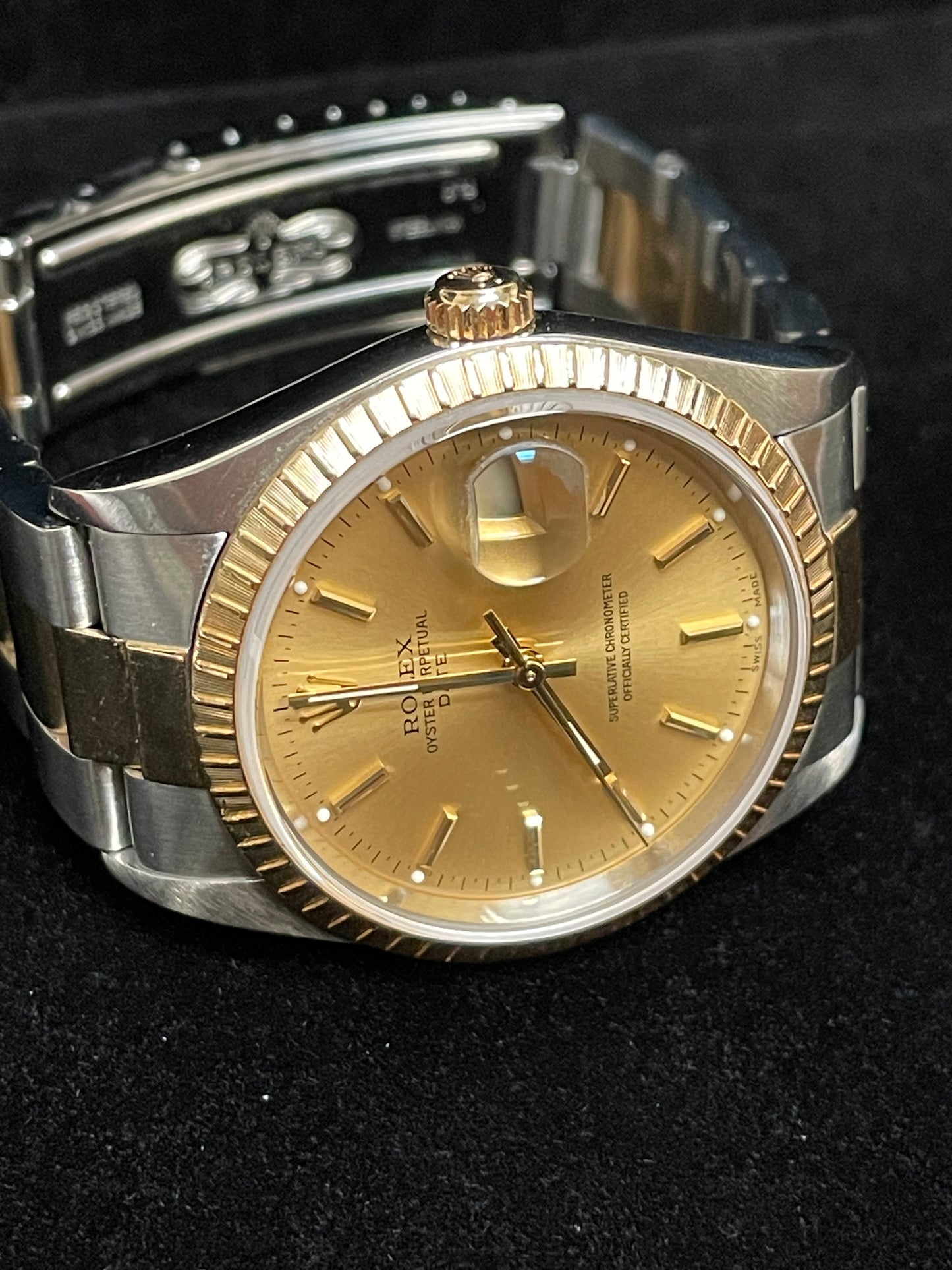 2002 Rolex Date 15223 Champagne Stick Dial TT Oyster No Papers 34mm