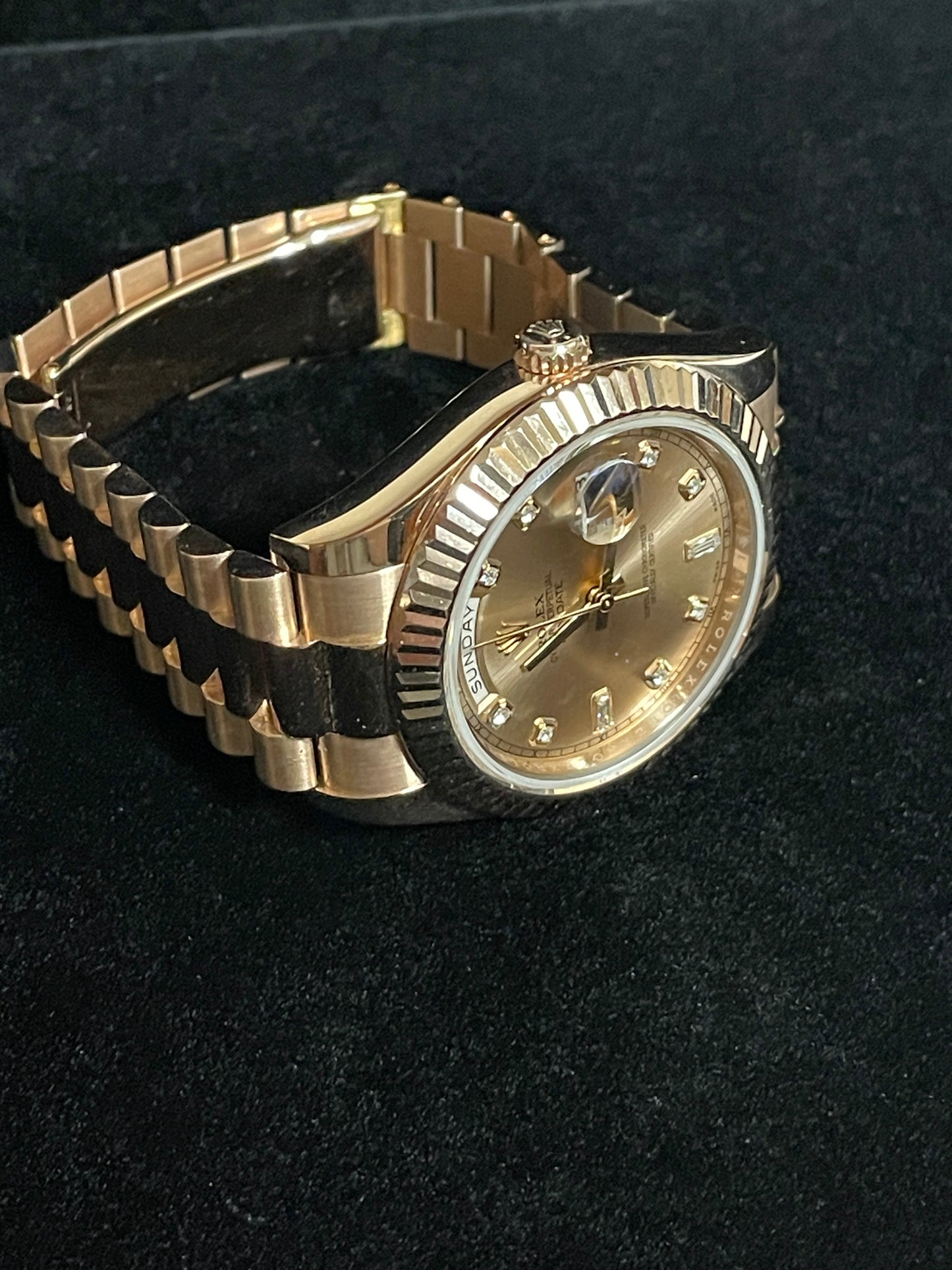 2016 Rolex Day-Date 218235 Rose Diamond Dial Rose Gold President 18kt No Papers