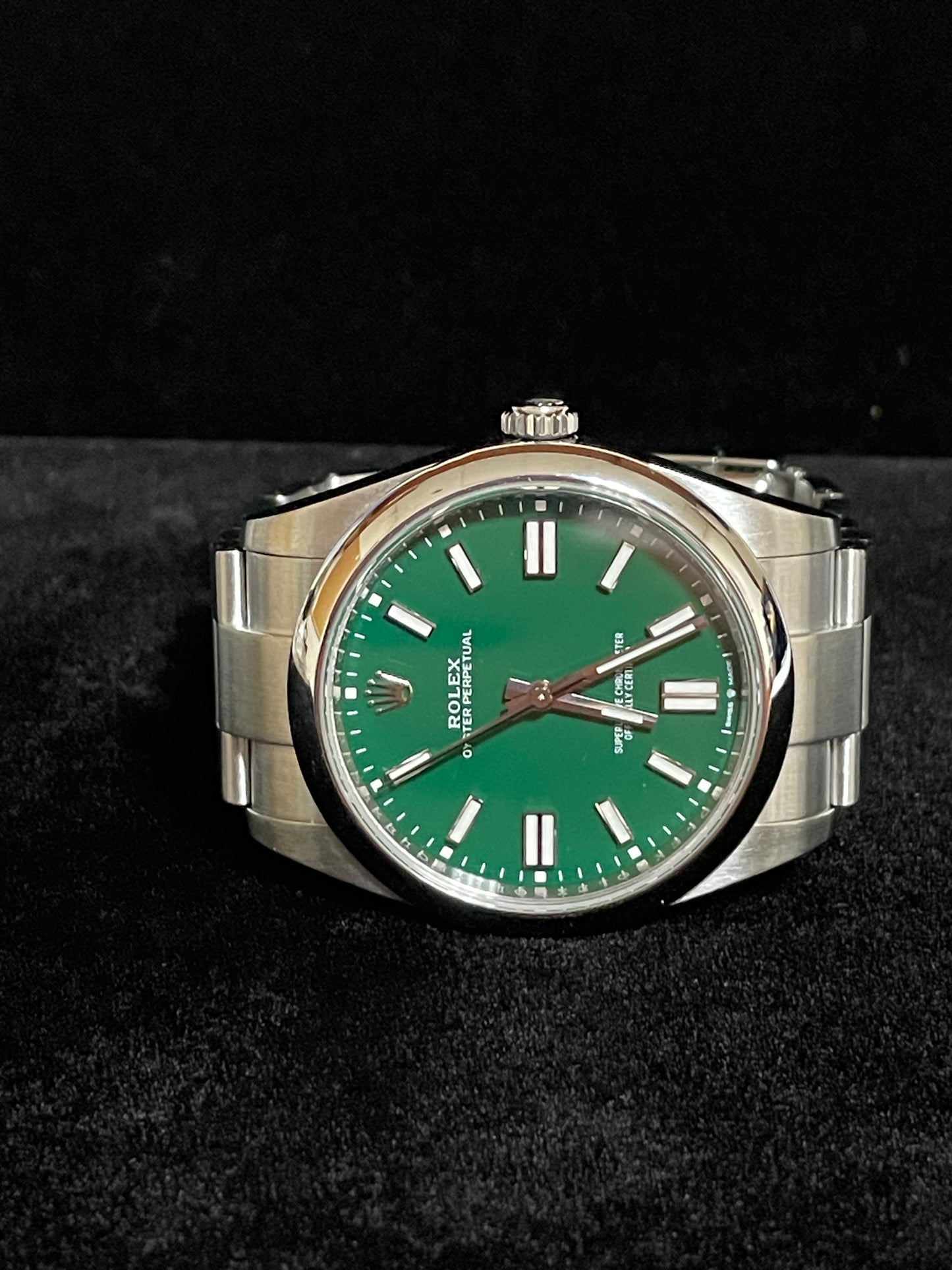 2023 Rolex Oyster Perpetual 124300 Green Dial SS Oyster With Papers 41mm