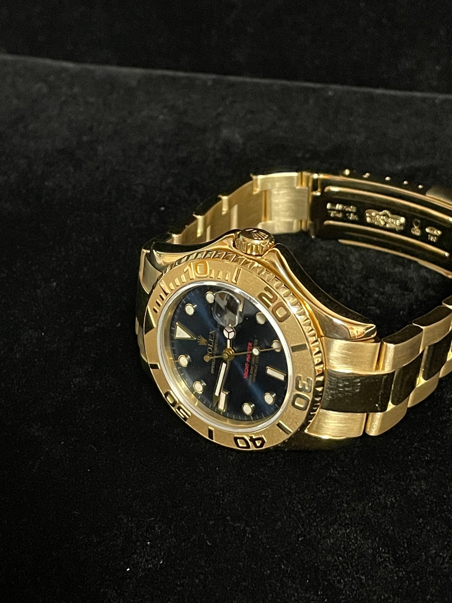 1995 Rolex Yacht-Master 68628 Blue Dial 18kt Yellow Gold Oyster No Papers 35mm