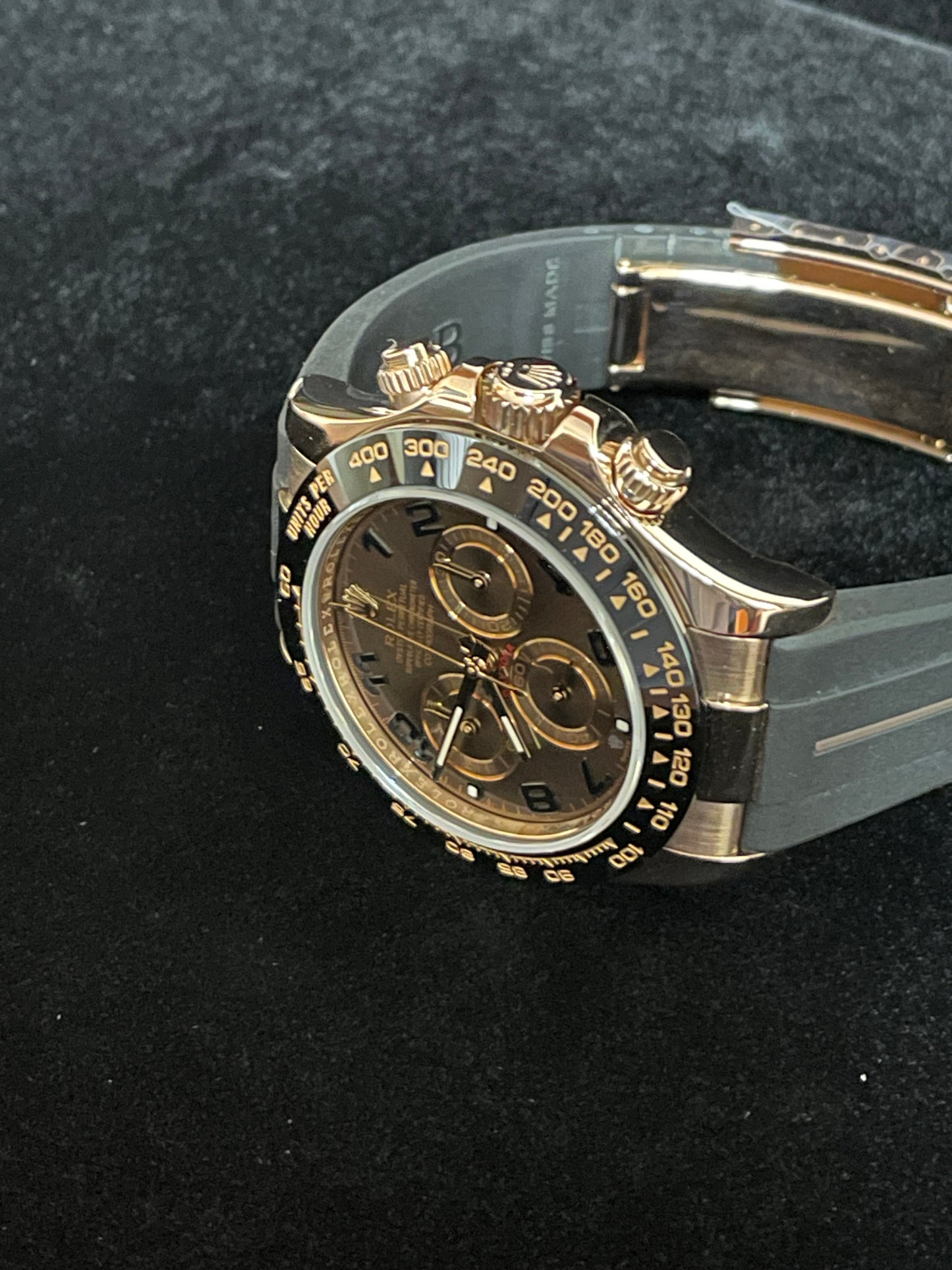 2016 Rolex Daytona 116515 Chocolate Arabic Dial 18kt RG Black RubberB Strap 40mm