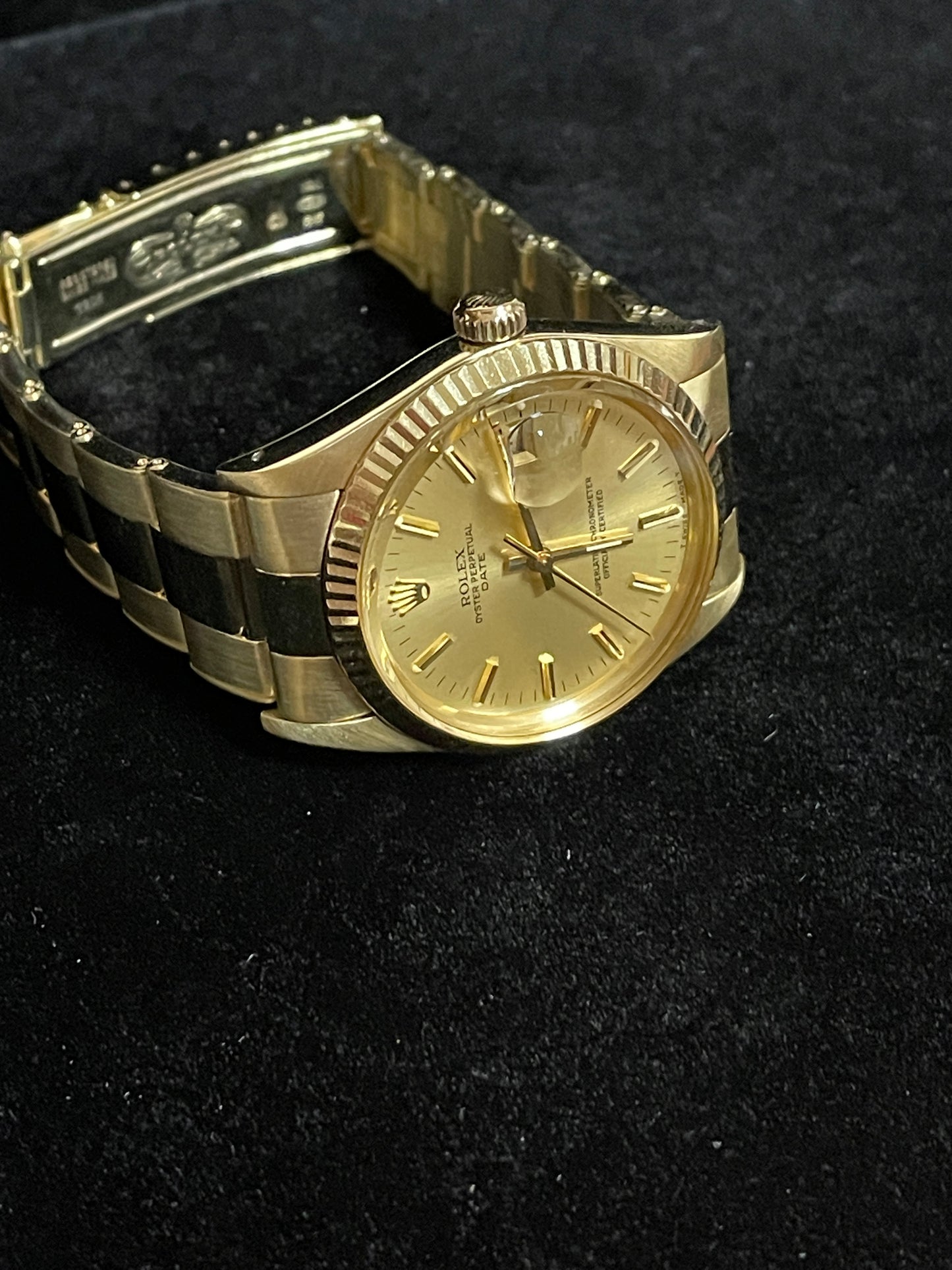 1987 Rolex Date 15037 Champagne Dial 14kt YG Rivet Oyster With Papers 34mm