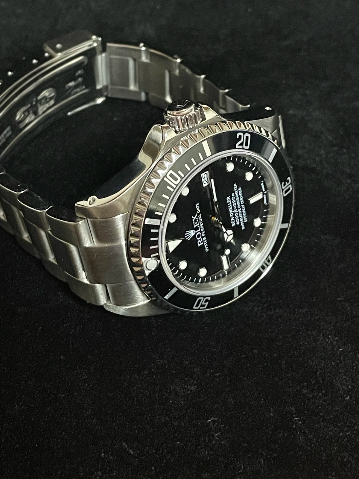 1999 Rolex Sea-Dweller 16600 Black Dial SS Oyster No Papers 40mm