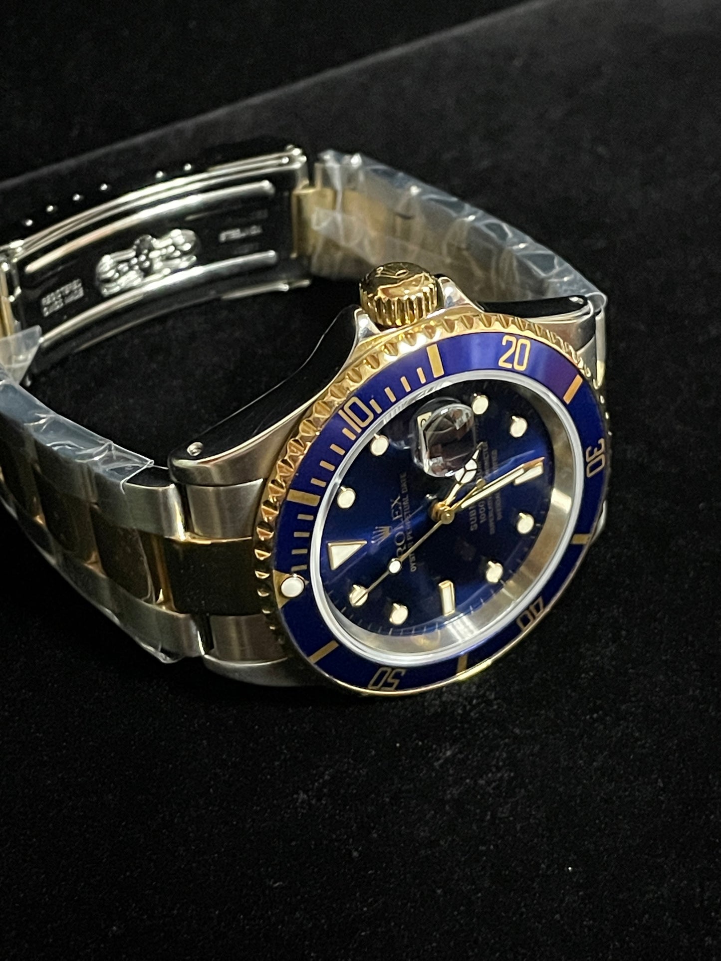 2000 Rolex Submariner 16613 Blue Dial TT Oyster Gold Thru Buckle No Papers 40mm