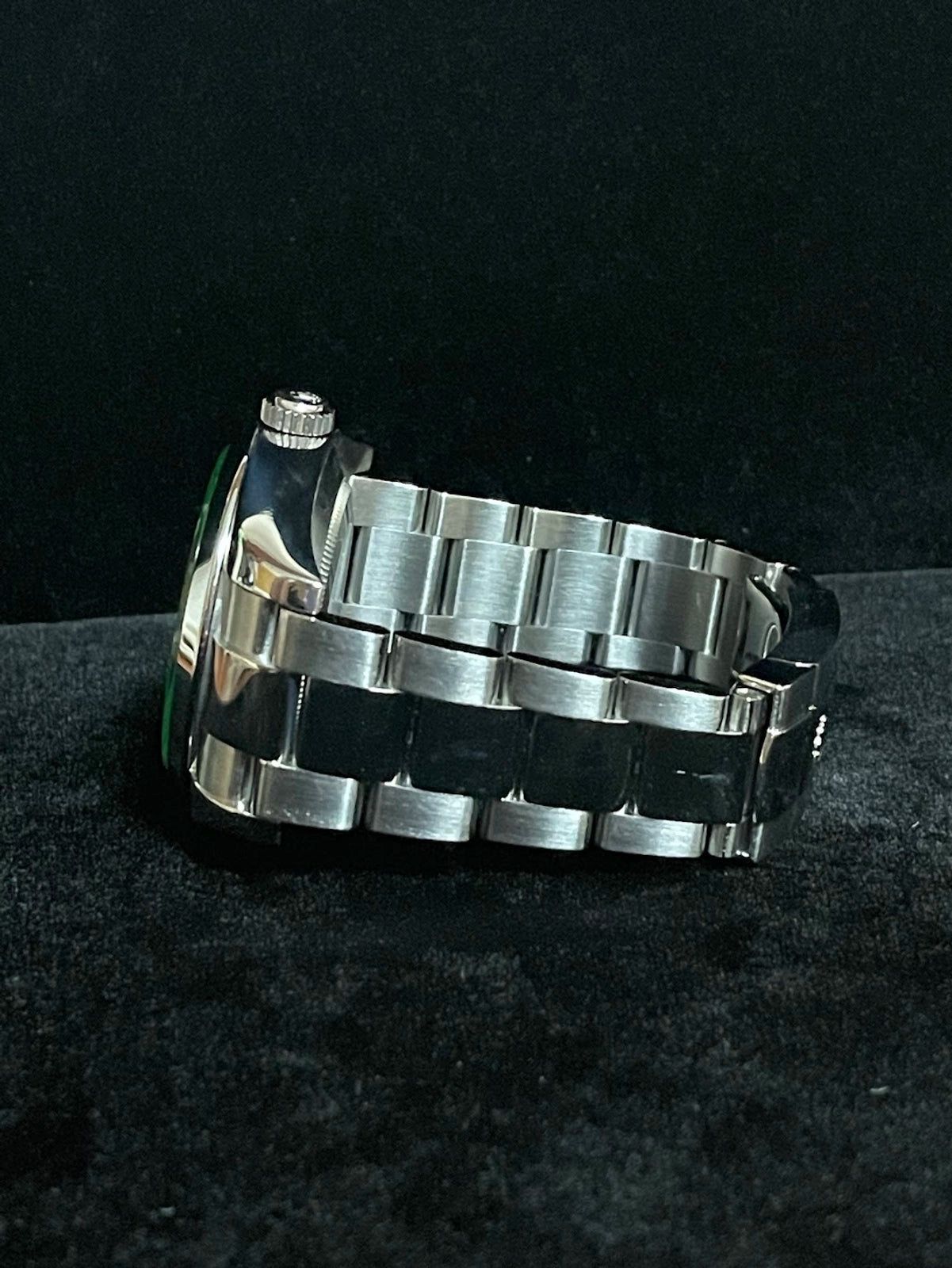 2009 Rolex Milgauss 116400GV Black Dial SS Oyster Green Crysatal No Papers 40mm