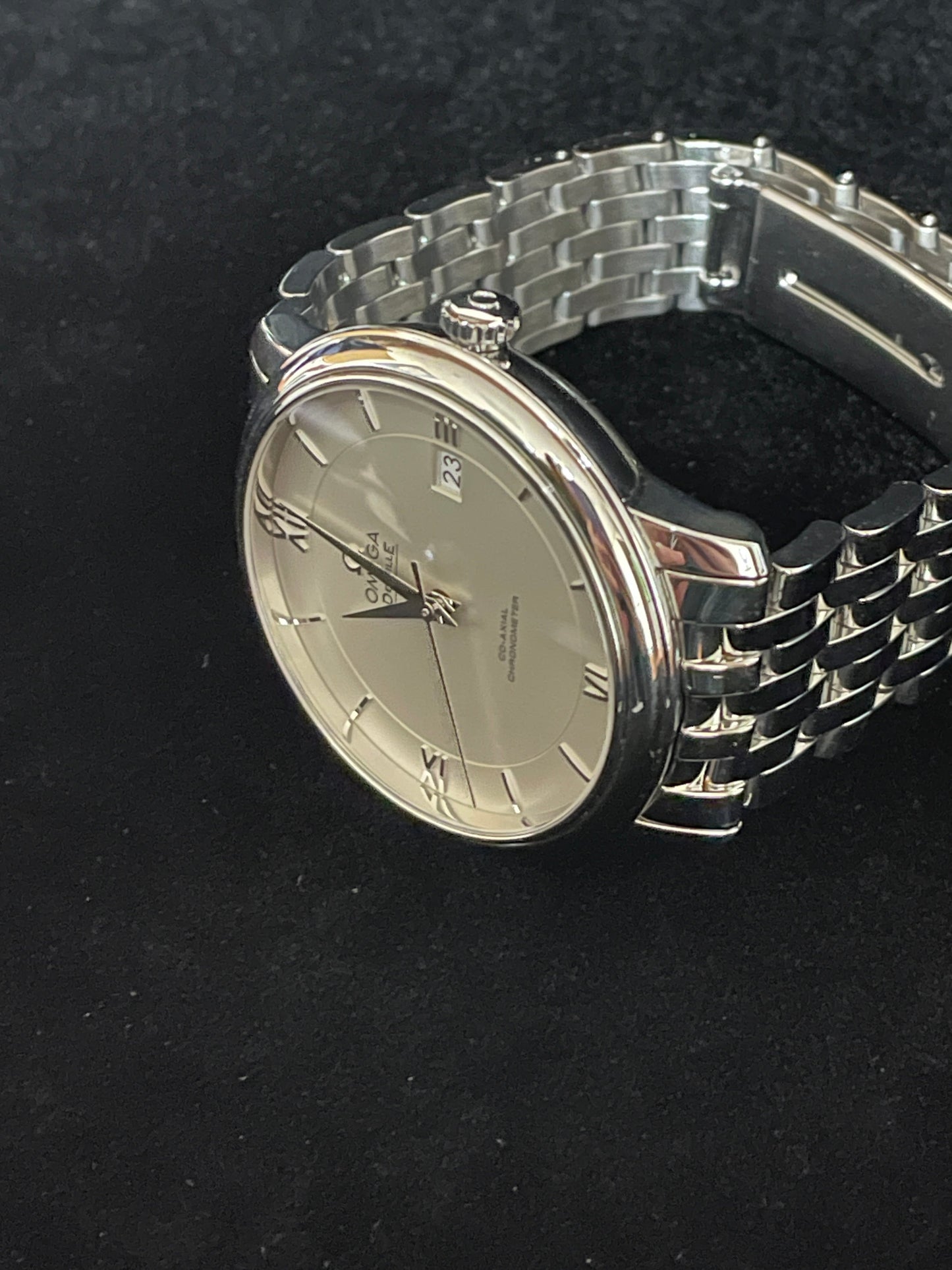 Omega Deville Prestige Co-axial 424.10.40.20.02.003 Silver Roman Dial SS 40mm