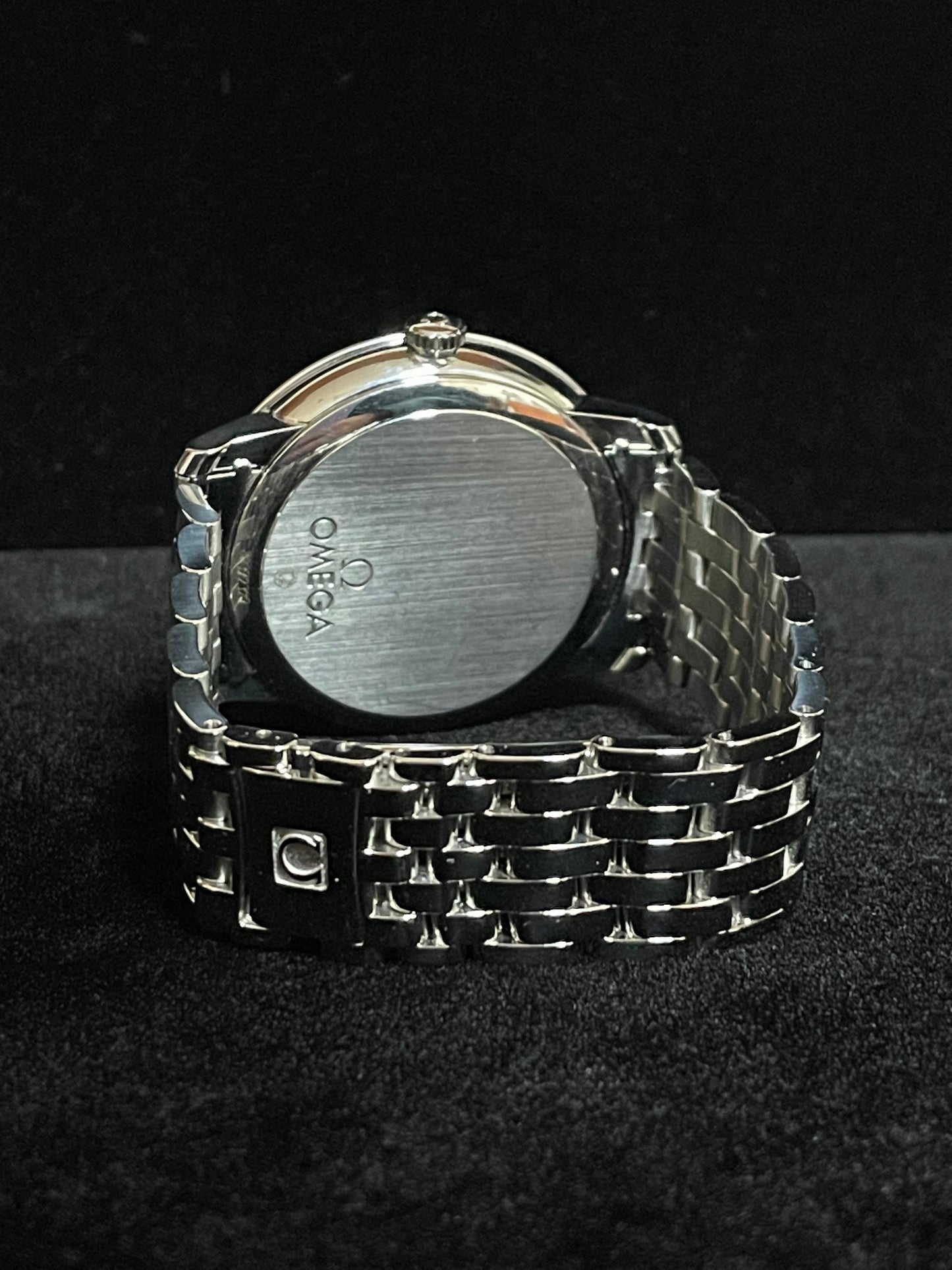 Omega Deville Prestige Co-axial 424.10.40.20.02.003 Silver Roman Dial SS 40mm