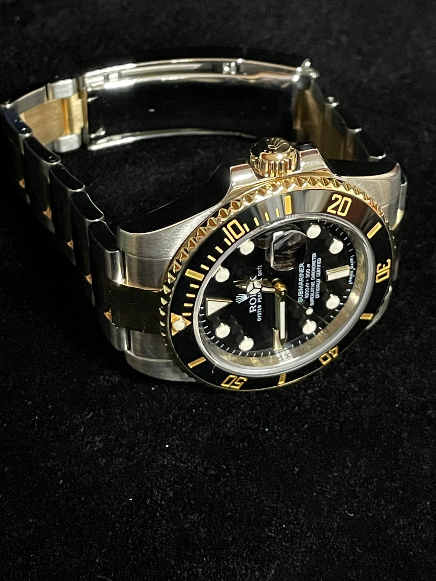 2009 Rolex Submariner 116613 Black Dial TT 18kt Oyster No Papers 40mm