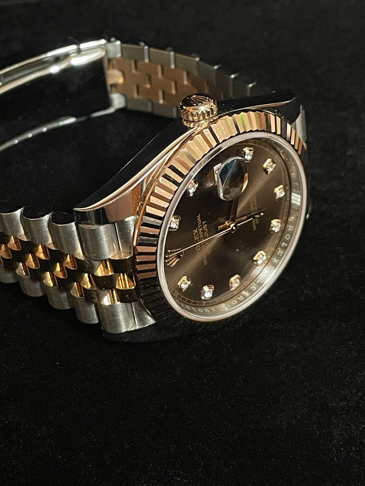 2023 Rolex Datejust 126331 Chocolate Diamond Dial TT Jubilee With Papers 41mm
