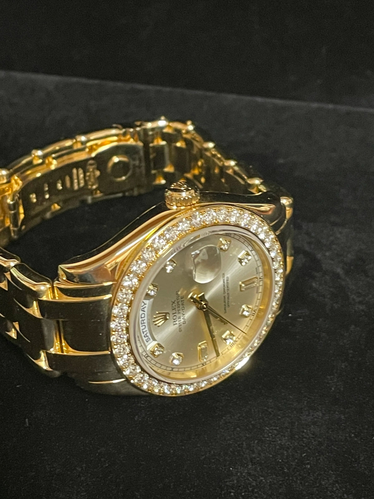 Rolex Day-Date 18948 Silver Diamond Dial 18kt Pearlmaster With Open Papers 39mm