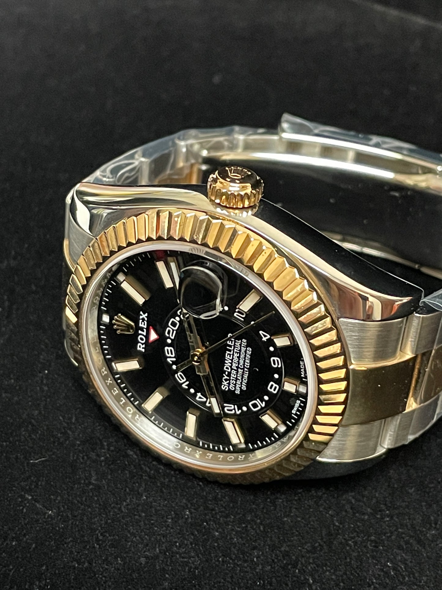 2023 Rolex Sky-Dweller 326933 Black Dial TT Oyster No Papers 42mm