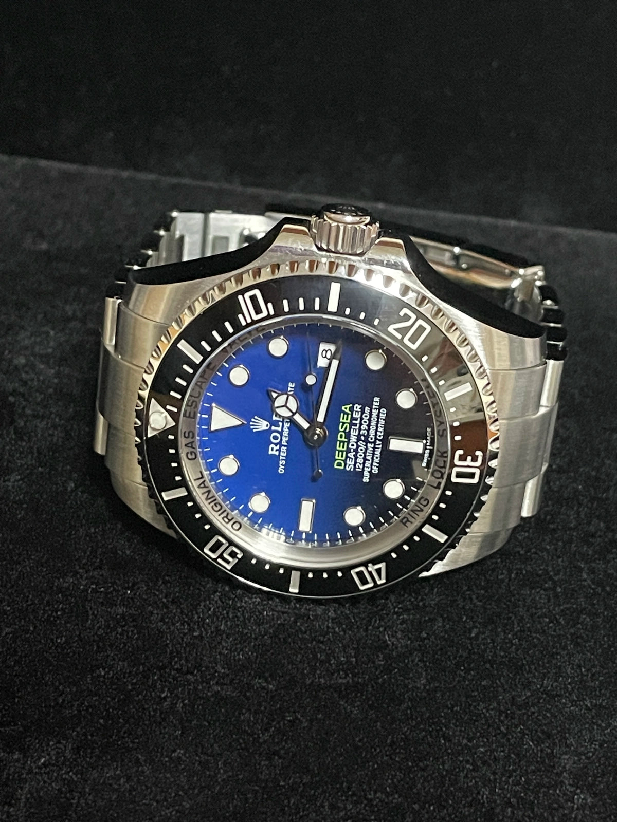 2016 Rolex Sea-Dweller James Cameron 116660 Black Blue Dial SS Oyster 44mm