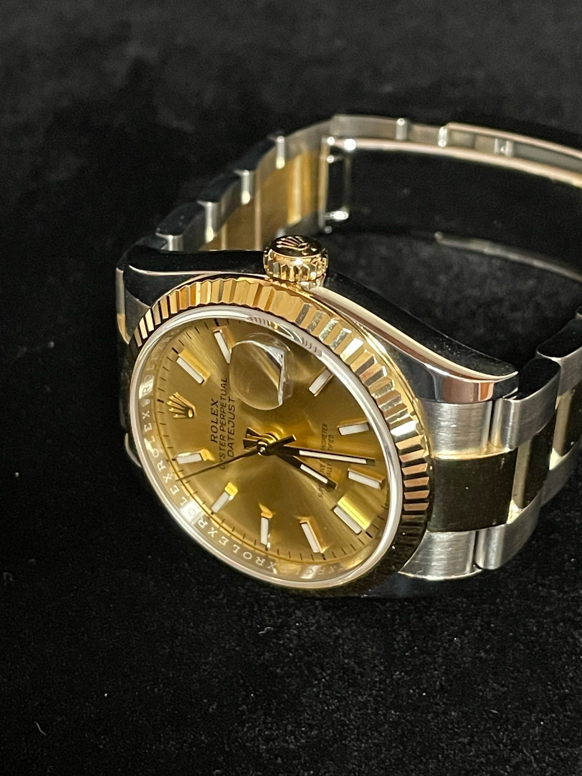 2018 Rolex Datejust 126233 Champagne Stick Dial TT Oyster With Papers 36mm