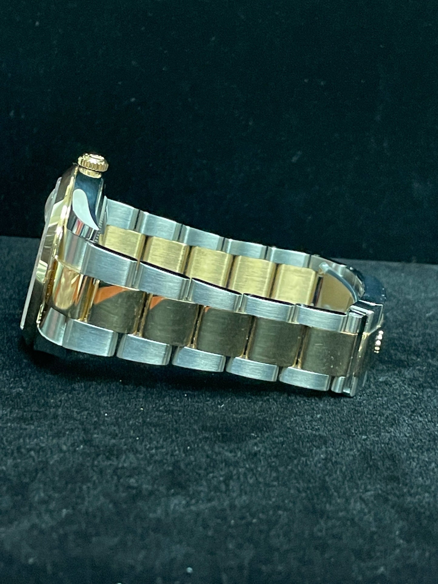 2024 Rolex Datejust 126303 Champagne Motif Dial TT 18kt Oyster With Papers 41mm