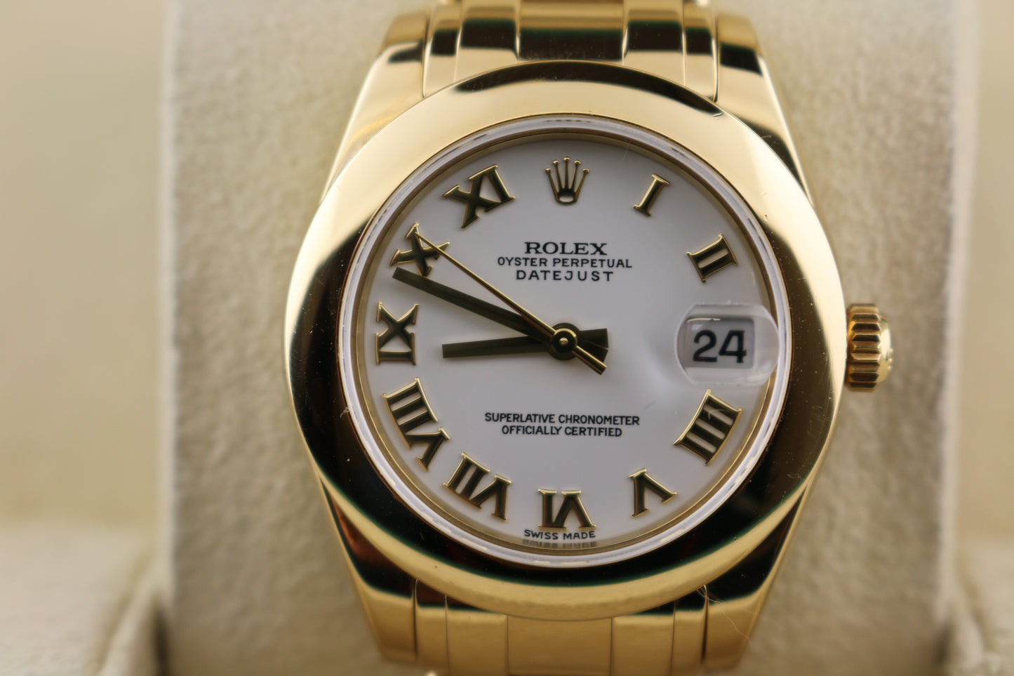 2006 Rolex Datejust Pearlmaster 81208 White Roman Dial Solid 18kt No Papers 34mm