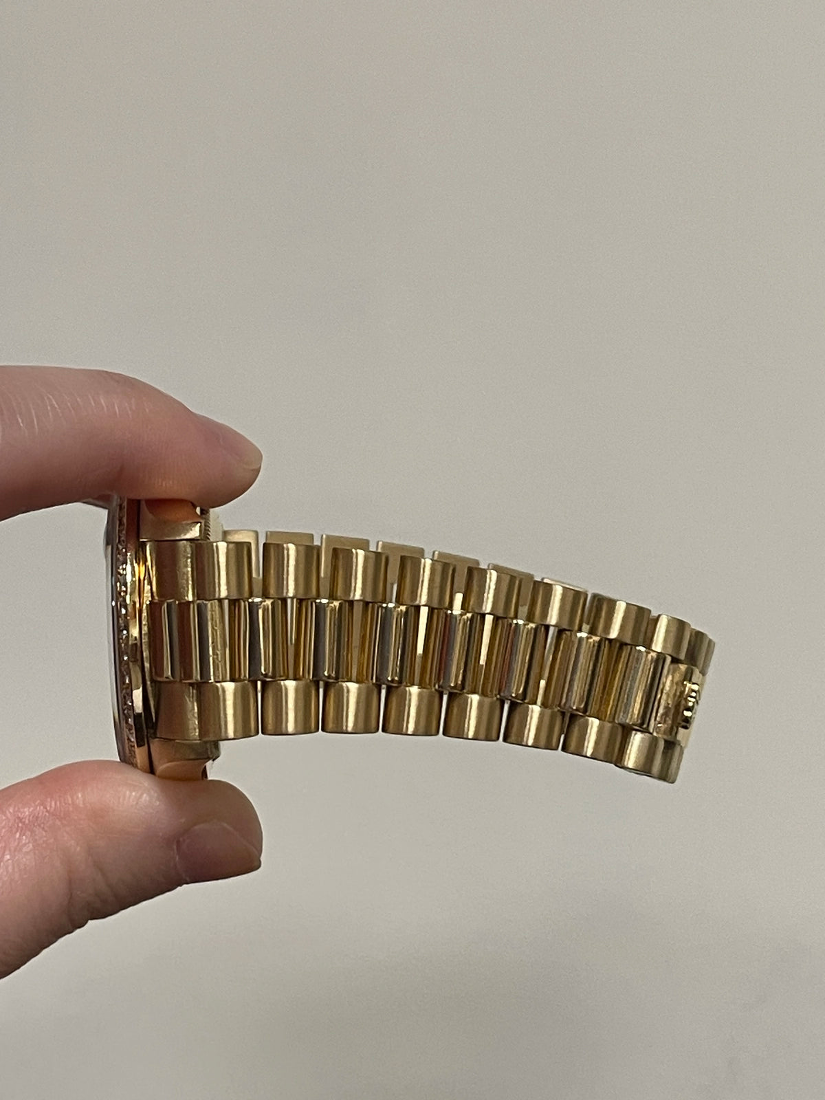 1989 Rolex Day-Date 18238 Champagne Jubilee Diamond Dial 18kt President 36mm