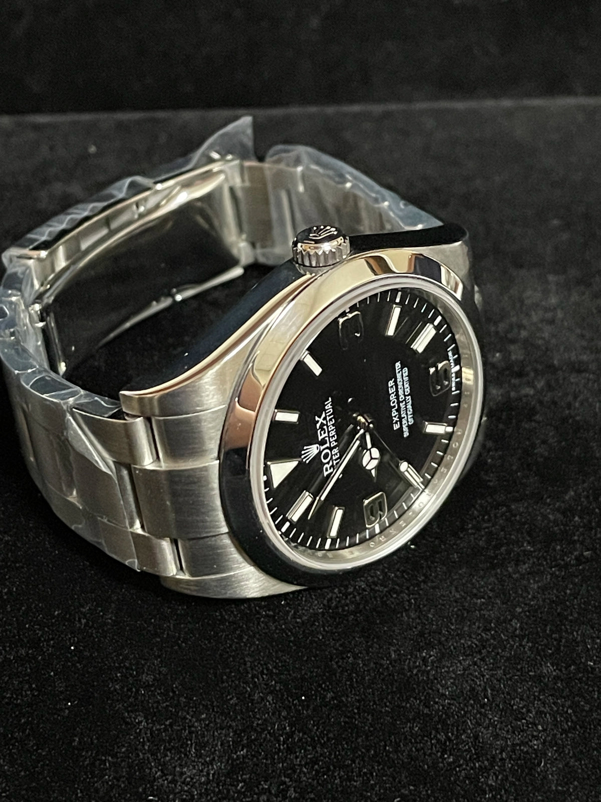 2010 Rolex Explorer 214270 Black Dial SS Oyster No Papers 39mm