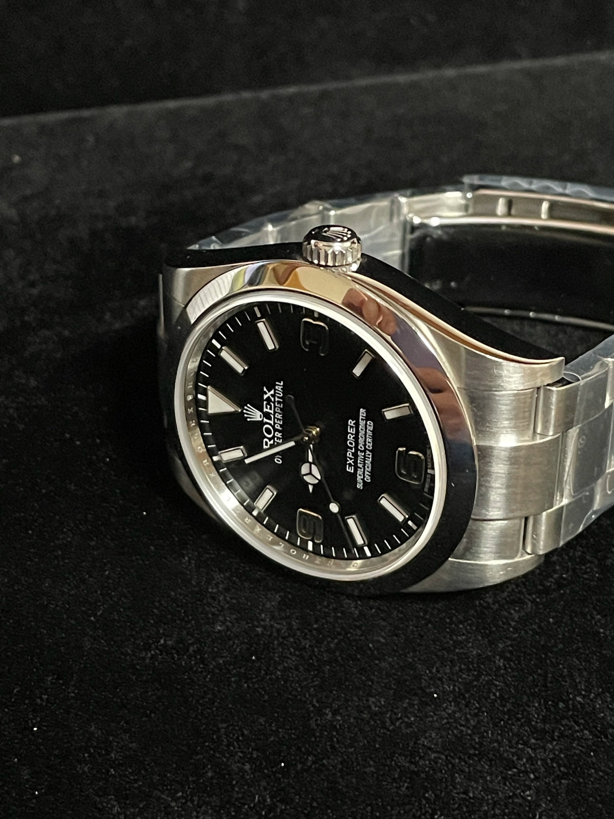 2010 Rolex Explorer 214270 Black Dial SS Oyster No Papers 39mm
