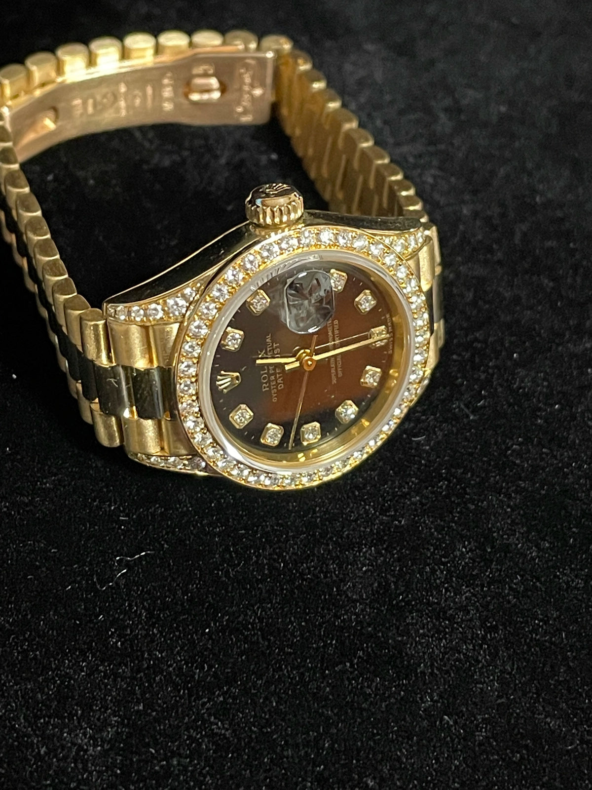 Rolex Ladies Datejust 79158 Black Diamond Dial, Bezel, Lugs 18kt President 26mm