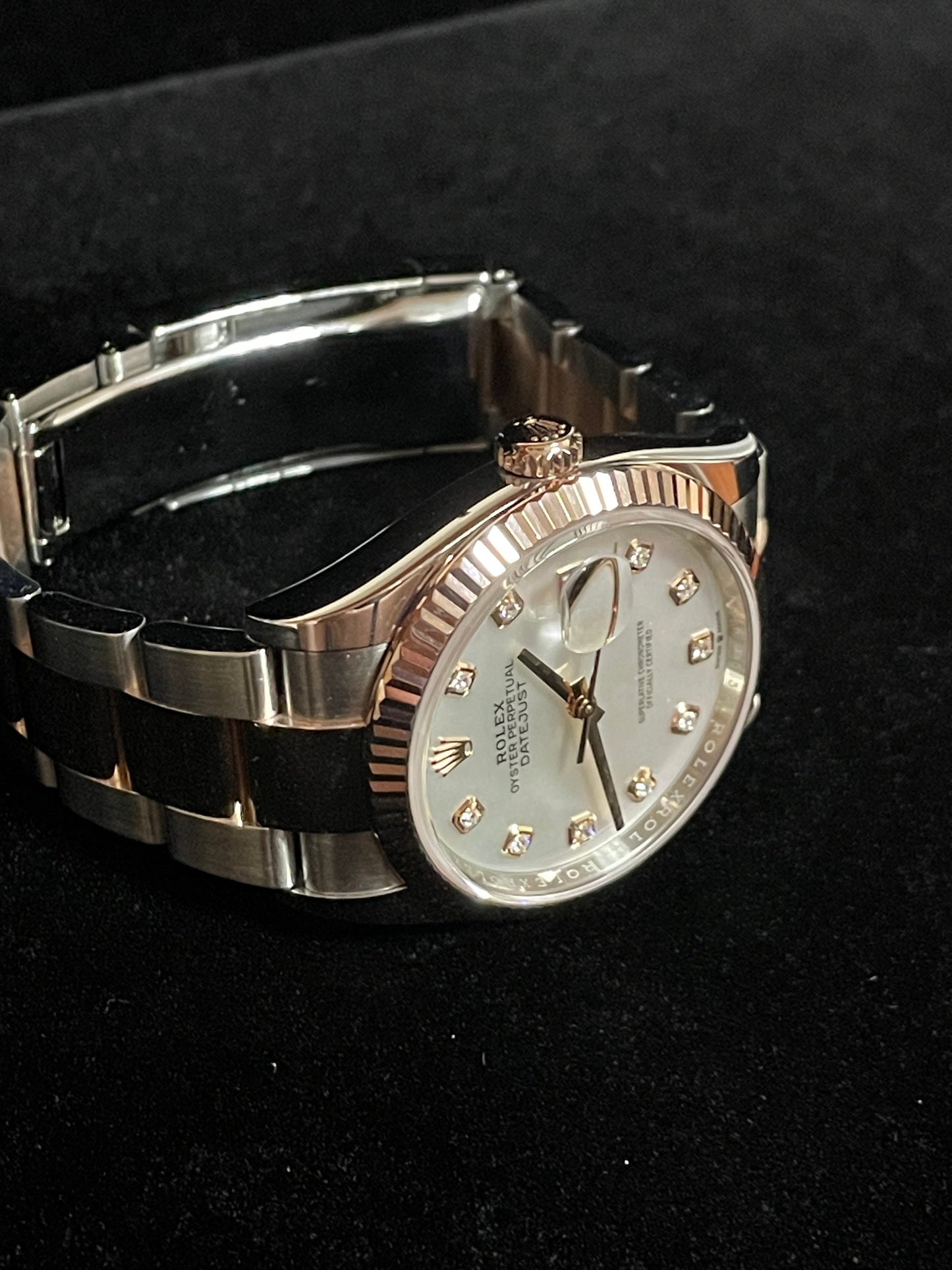 OHA 2023 Rolex Datejust 126231 White MOP Diamond Dial TT Rose Oyster W/ Papers 36mm