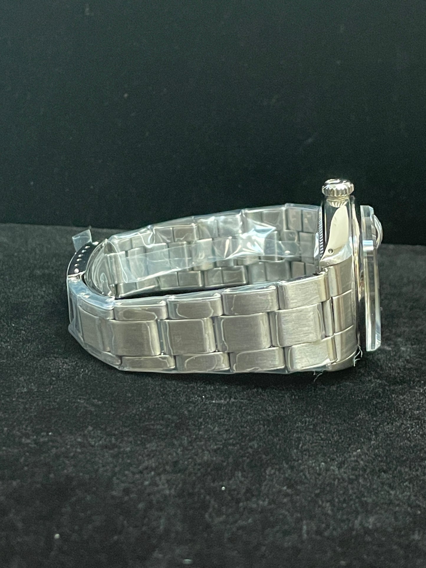 1970 Rolex Date 1500 Silver Steel Dial SS Rivet Bracelet Open Papers 34mm