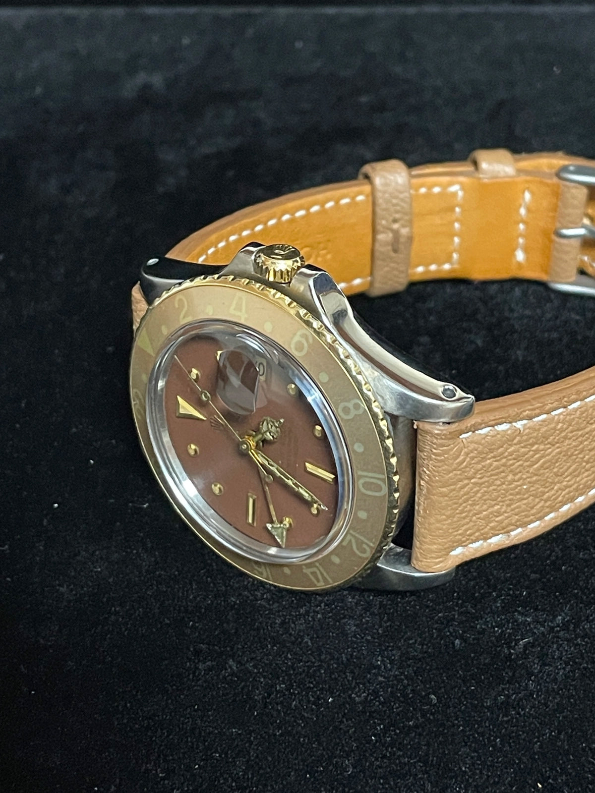 1971 Rolex GMT-Master 1675 Root Beer Nipple Dial Brown Leather Strap 40mm