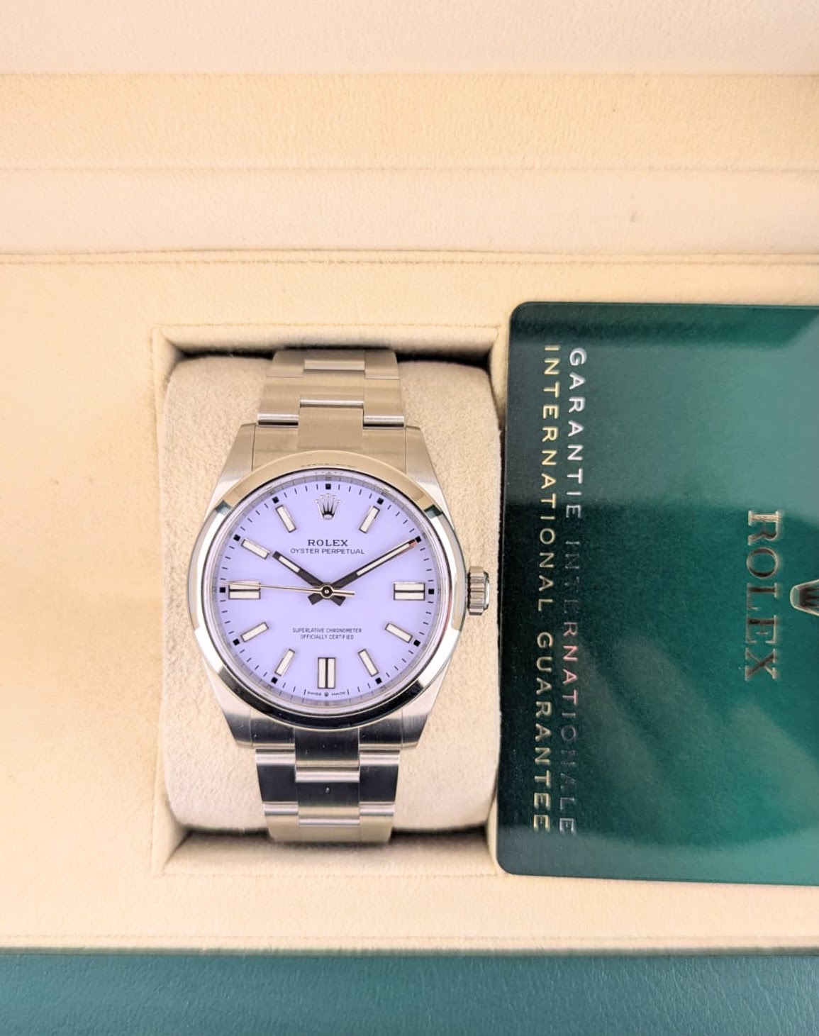 Unworn 2025 Rolex Oyster Perpetual 134300 Lavender Dial SS Oyster Box+Paper 41mm