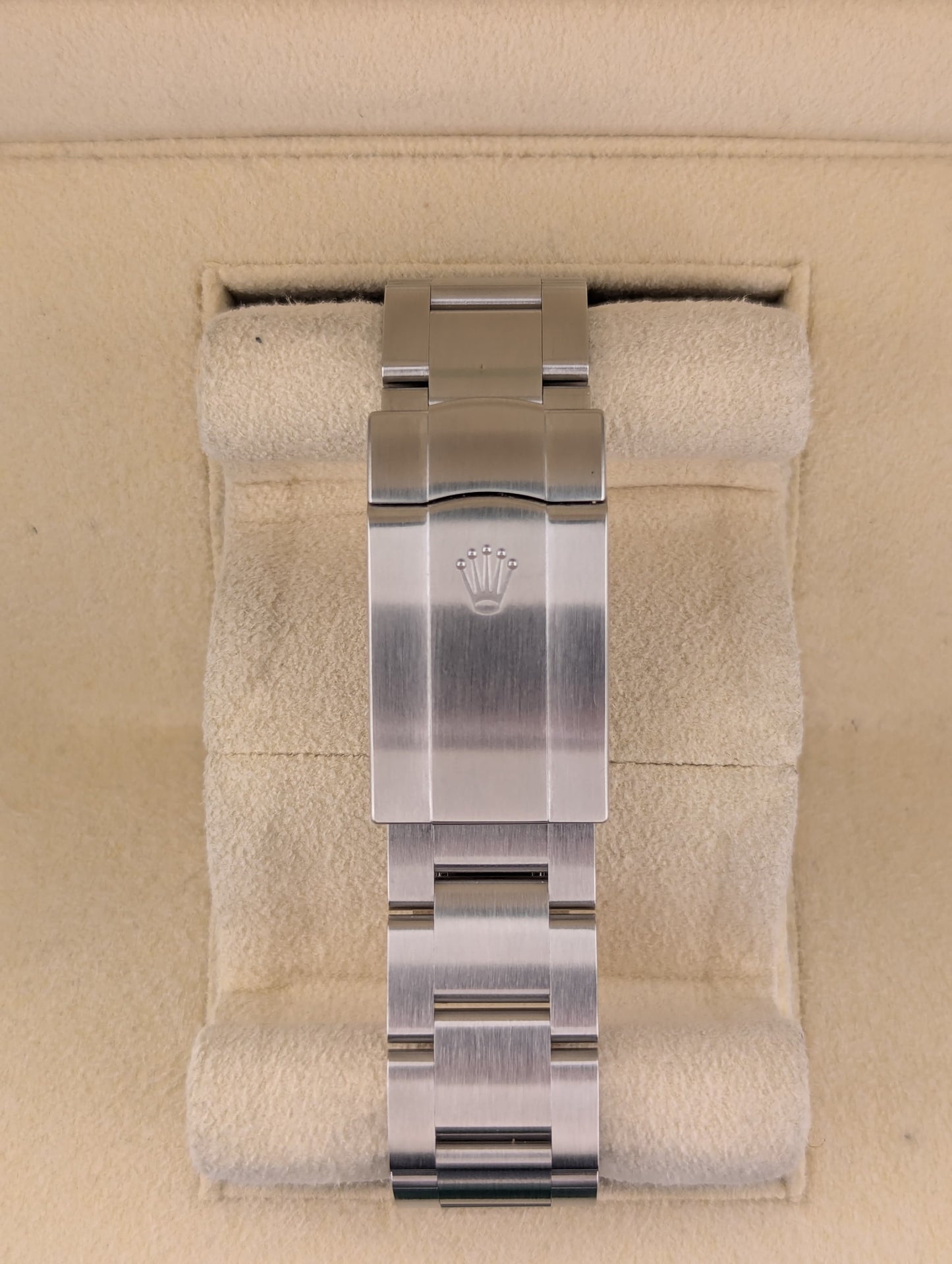 Unworn 2025 Rolex Oyster Perpetual 134300 Lavender Dial SS Oyster Box+Paper 41mm