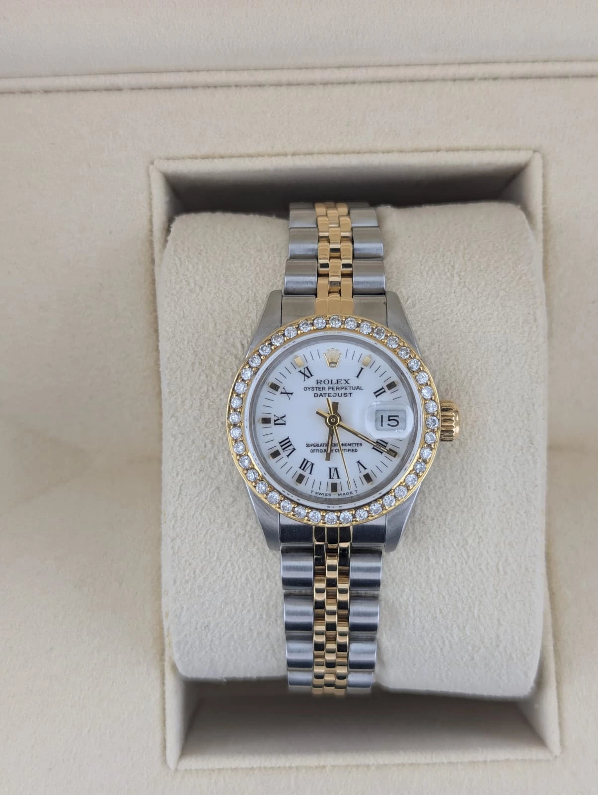 1986 Rolex Ladies Datejust 69173 White Roman Dial Diamond Bezel TT Jubilee 26mm