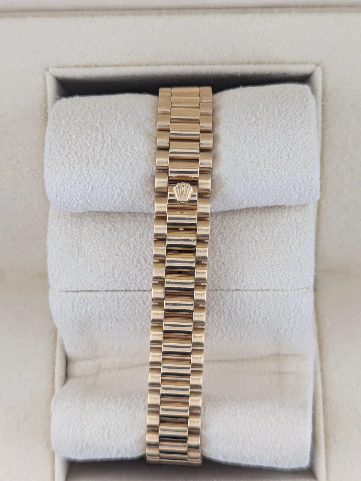 Rolex Lady Datejust 69088 Champ Diamond Dial Sapphire Bezel 18kt President 26mm