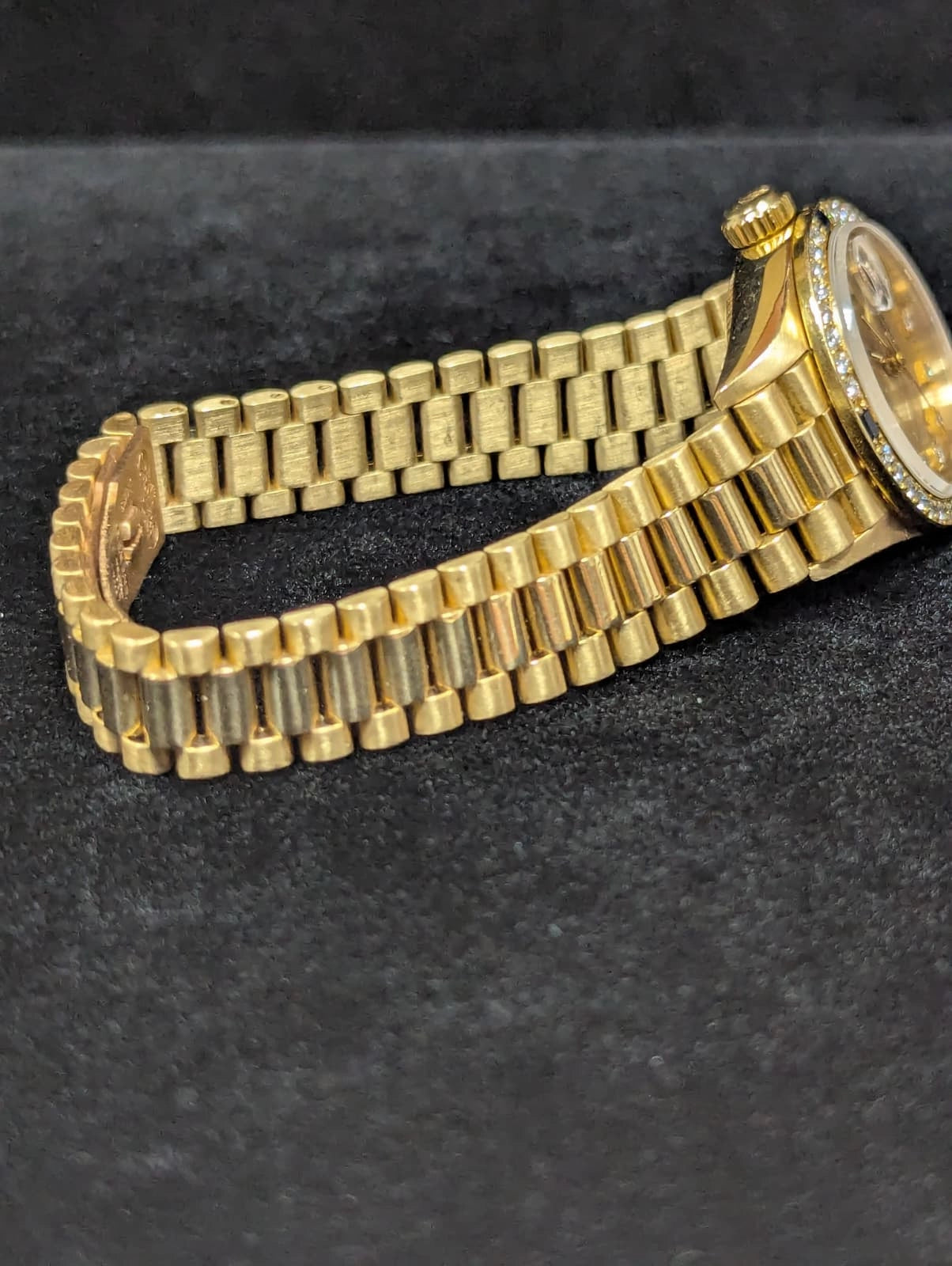 Rolex Lady Datejust 69088 Champ Diamond Dial Sapphire Bezel 18kt President 26mm