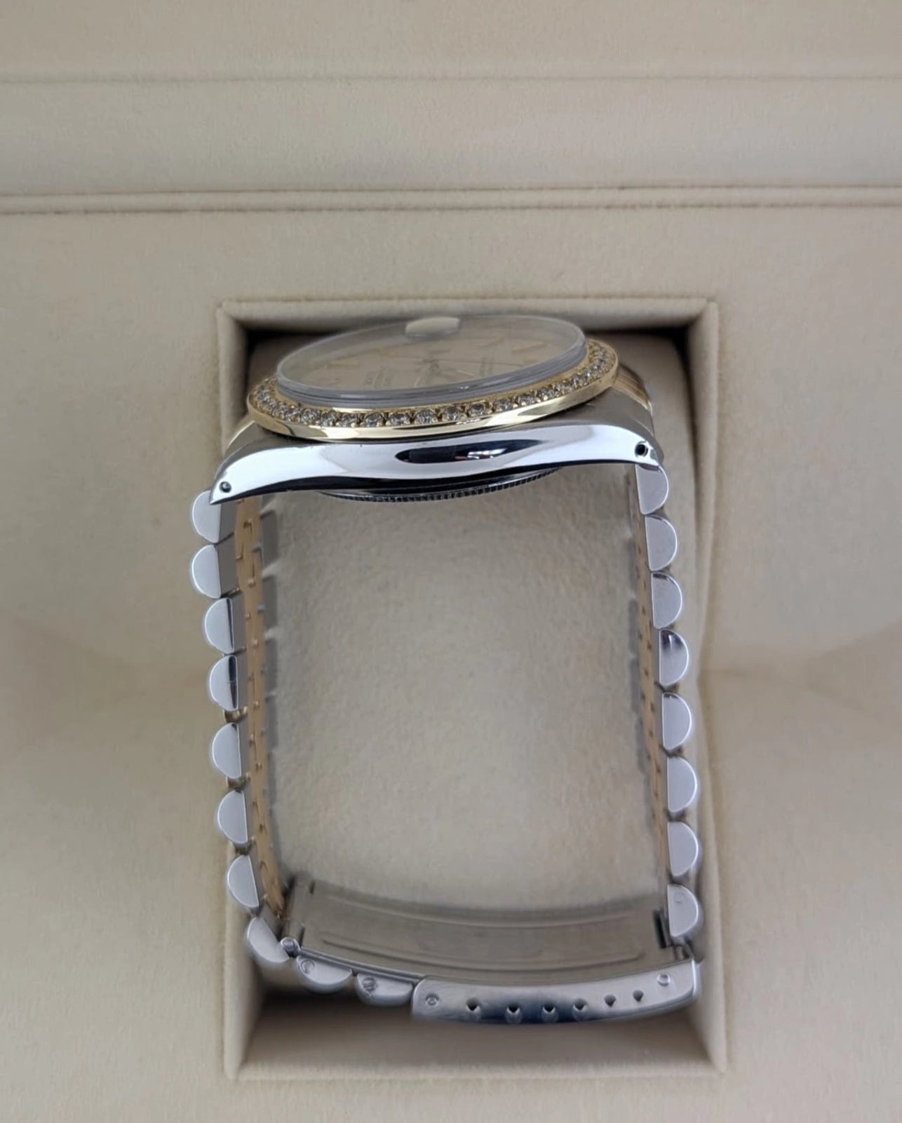 1988 Rolex Datejust 16013 Silver Tapestry Dial Diamond Bezel TT Jubilee 36mm