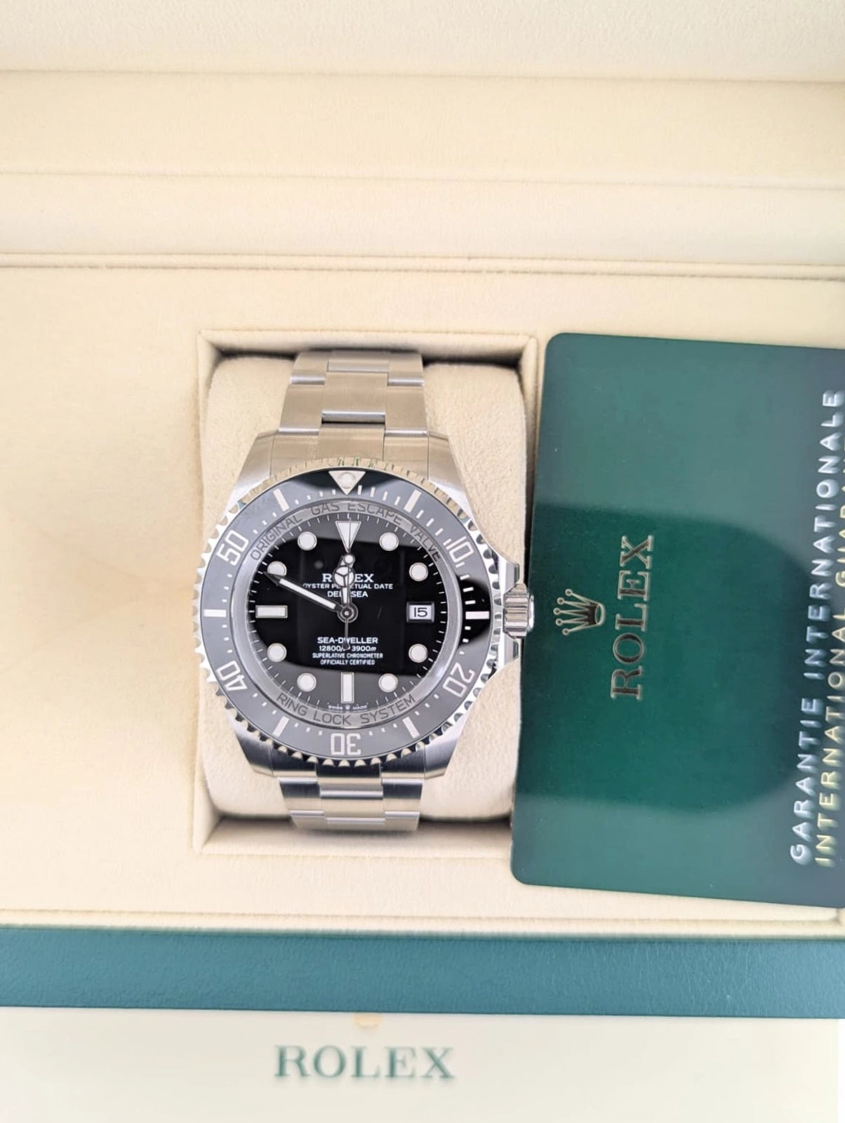 2024 Rolex Sea-Dweller 136660 Black Dial SS Oyster With Papers 44mm