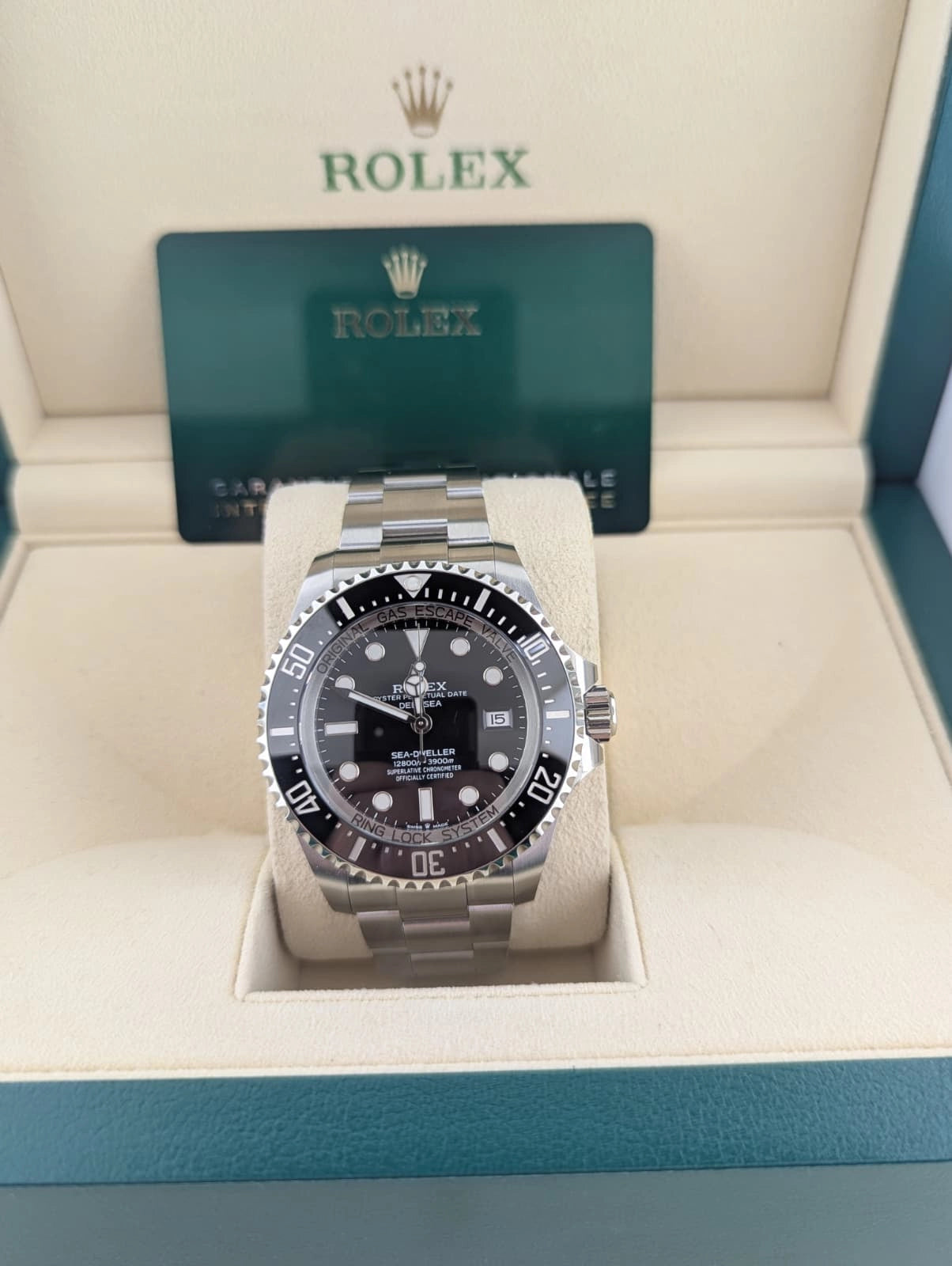 2024 Rolex Sea-Dweller 136660 Black Dial SS Oyster With Papers 44mm
